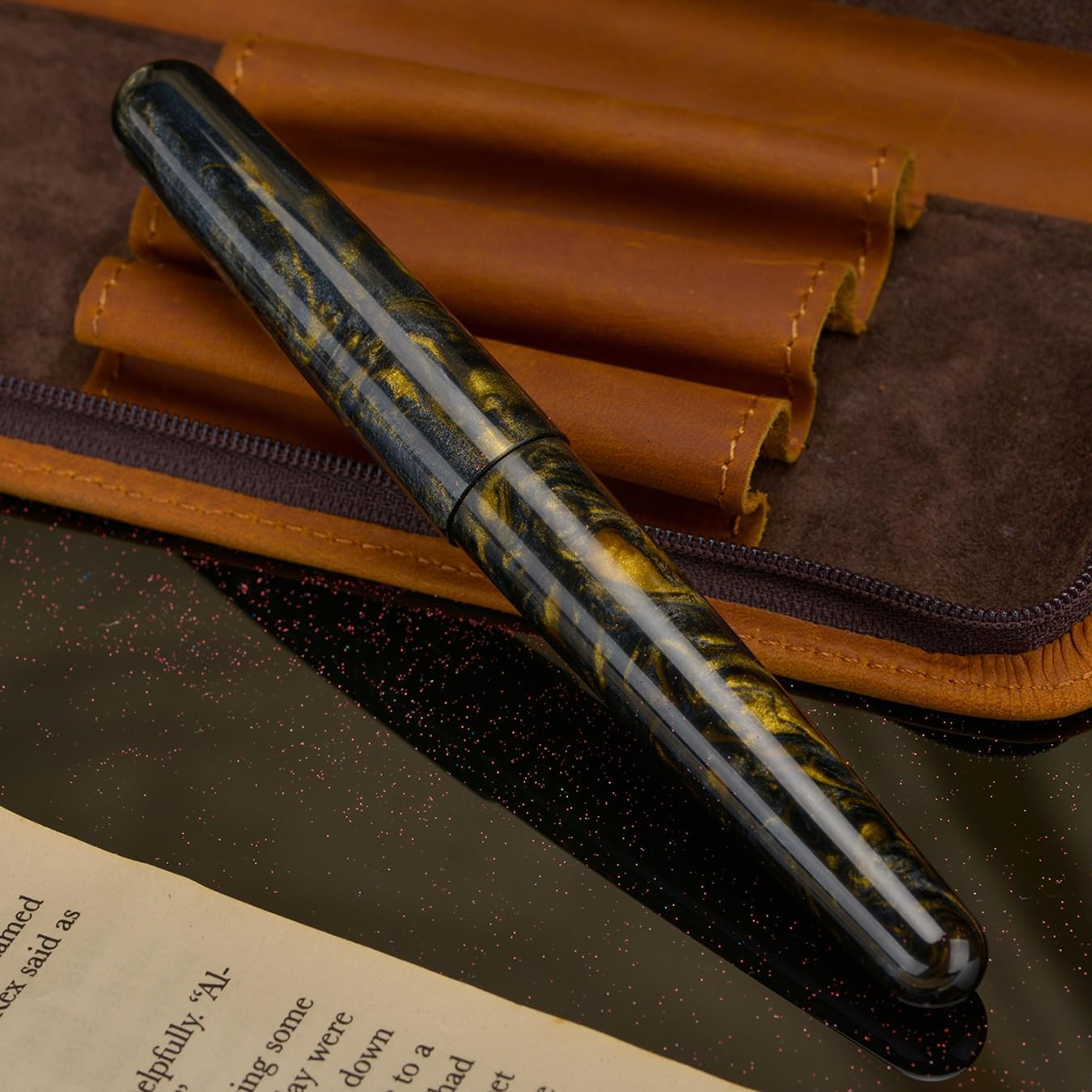 erofa Fuliwen 017 Resin Fountain Pen Medium Nib with Converter, Black Golden Resin Writing Pen Set