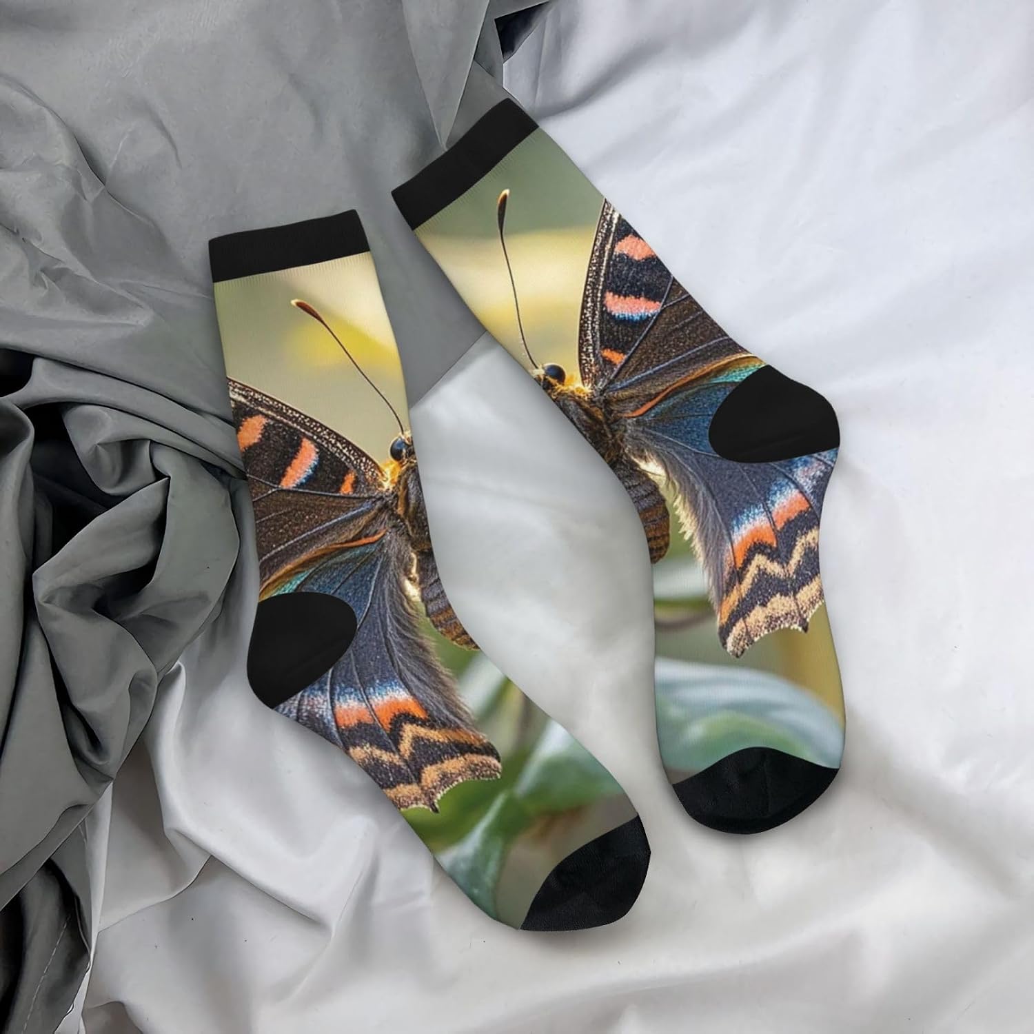 Socks for Women Men Warm Breathable Boot Socks Beautiful Moth Calf Socks Crew Sock for Hiking