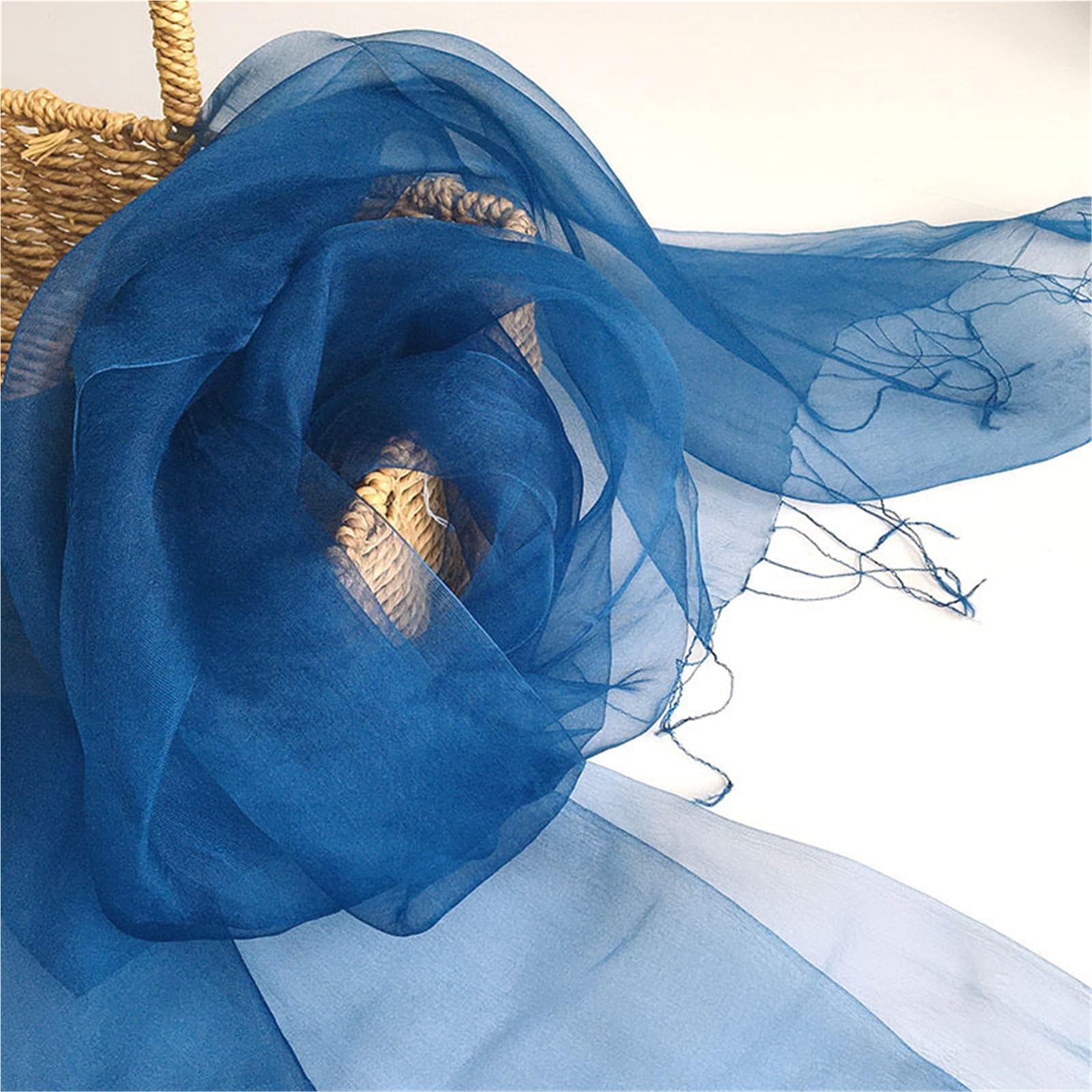 Primaverile Grande Leggera Sciarpa di seta da donna colore blu scuro lunga con scialle semplice alla moda