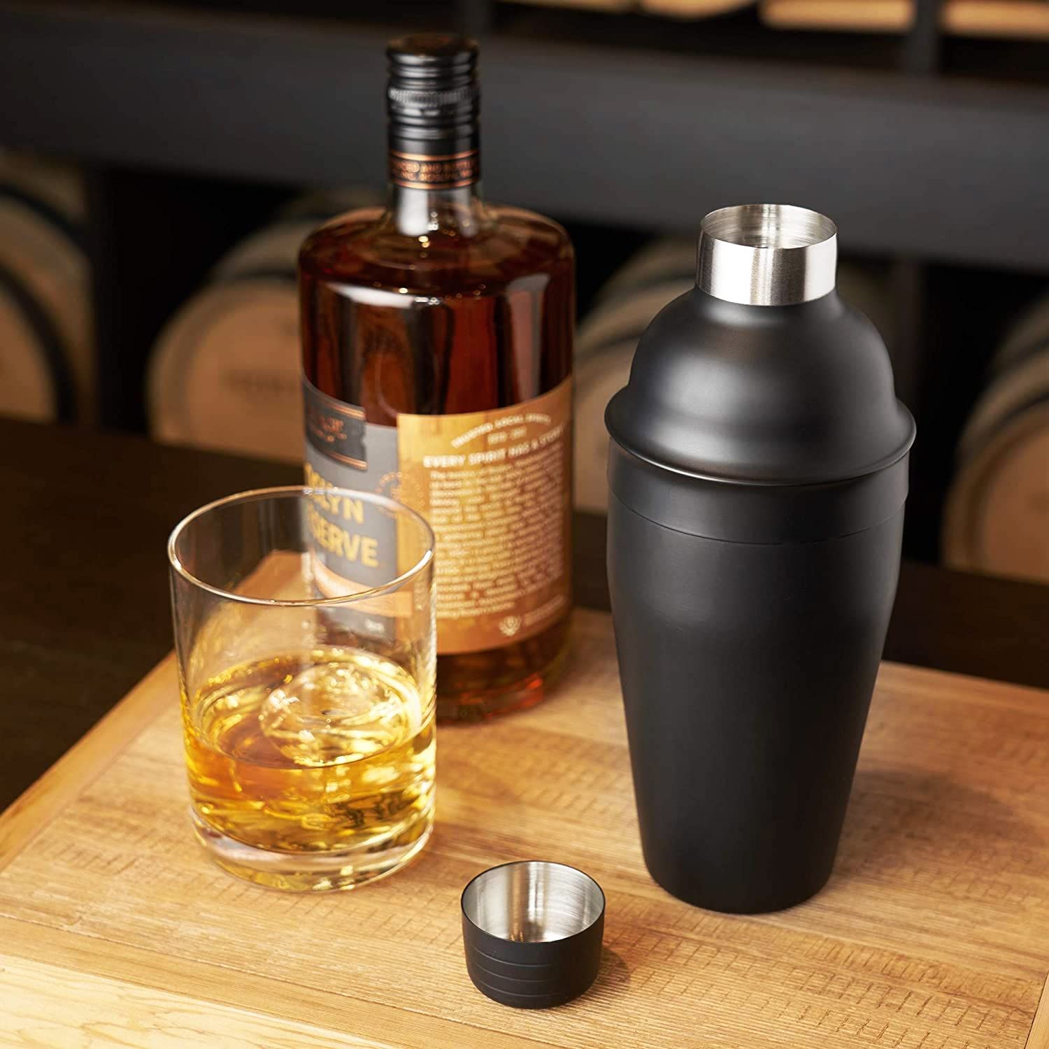 JNWINOG Juego de 12 coctelera de acero inoxidable para barman de 18.5 onzas, juego de cóctel de mezcla de cócteles, kit de preparación de bebidas, bar profesional y herramientas de bar para el hogar
