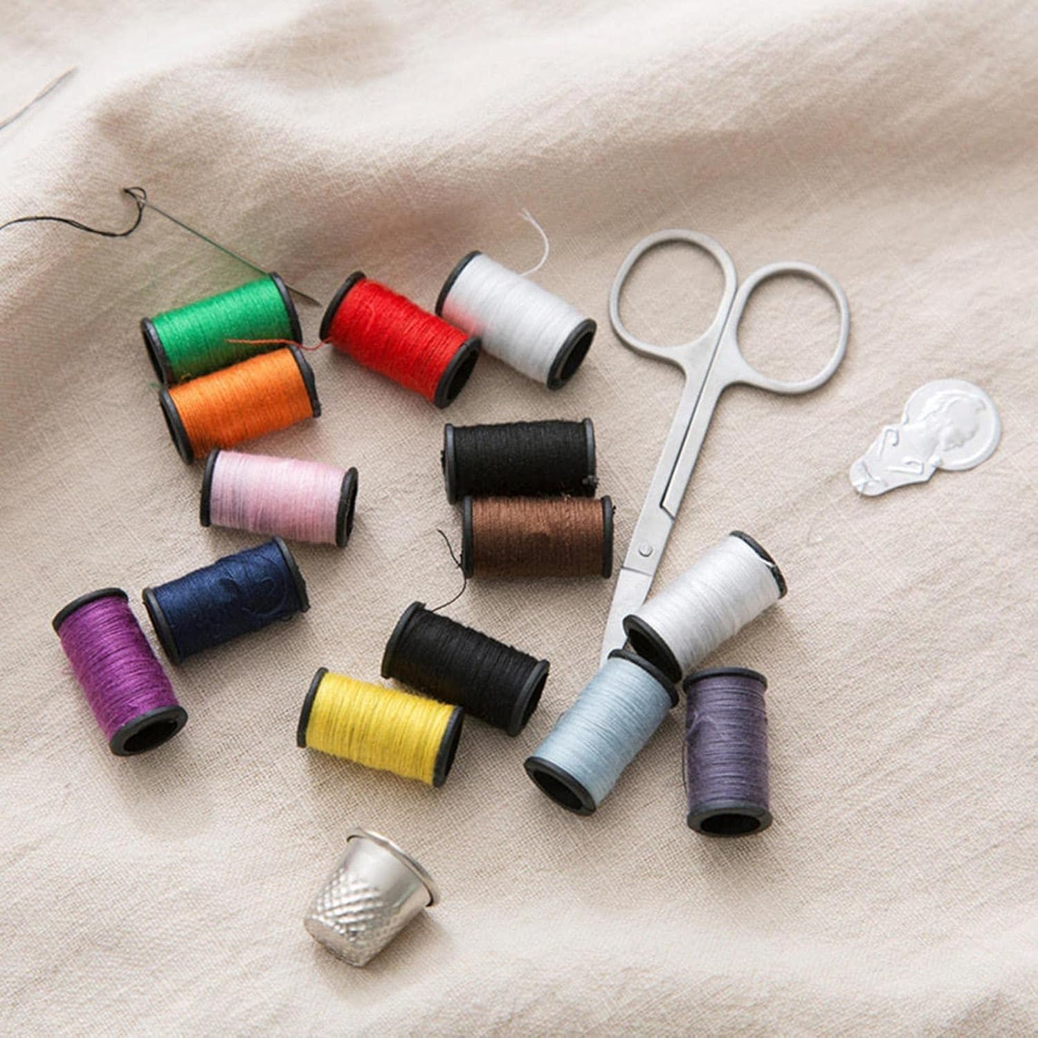 Sewing Kit, Fapiwen Home Sewing Kit, DIY Sewing Supplies for Adults and Kids, Sewing Supplies and Accessories Contains of Thread of 100m, Sewing Needles and Tape Measure Ewing Kit, Needle Thread Box 3