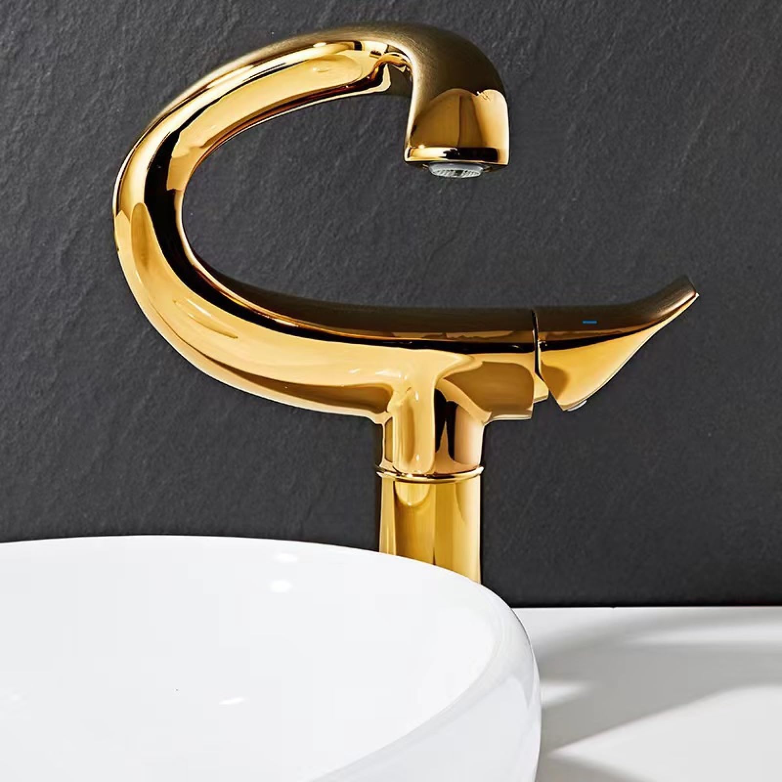 Robinet de lavabo anti-corrosion en cuivre doré : fini le calcaire dans la salle de bain