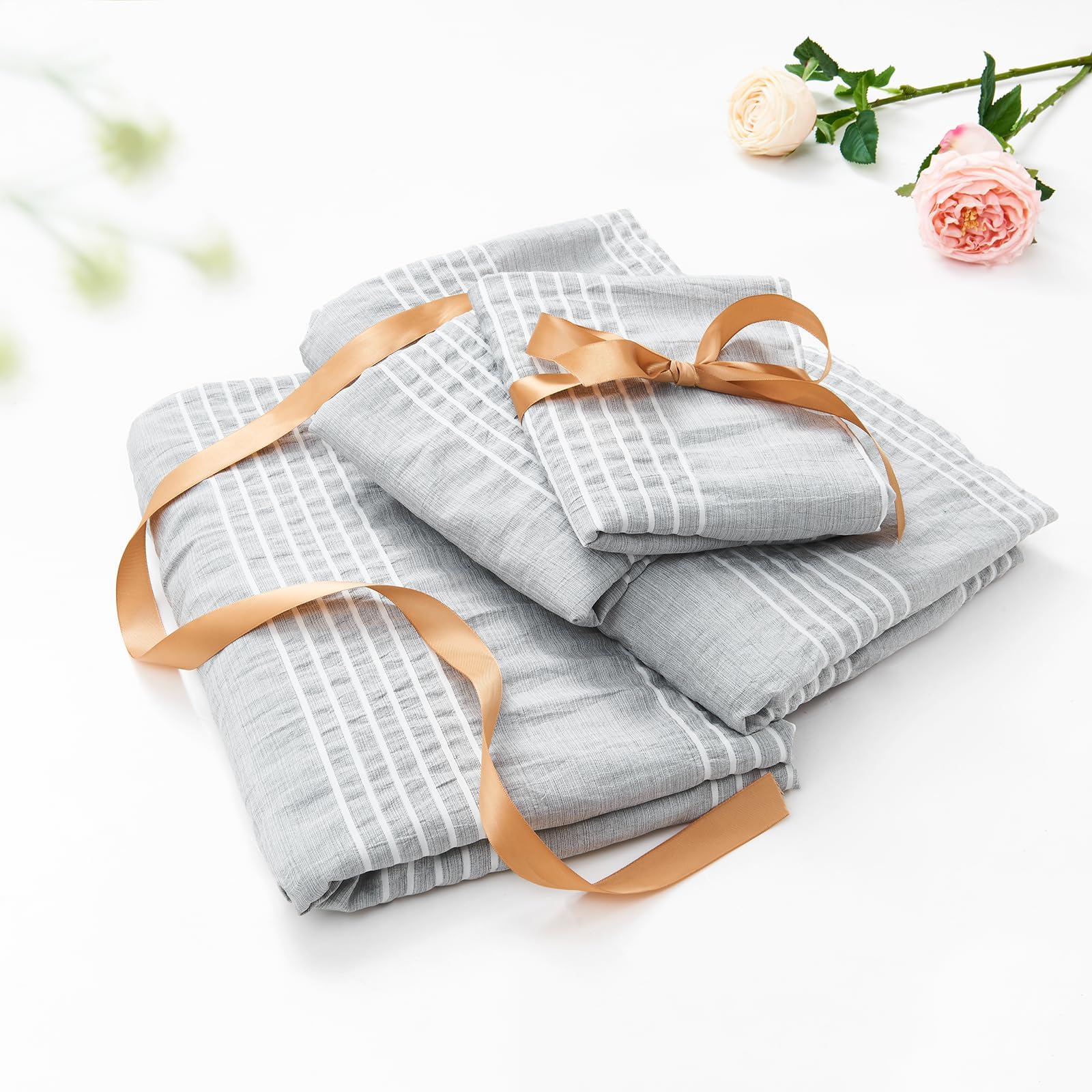 Qucover Bettwäsche 155x220cm,Seersucker Bettwäsche 4teilig Grau Mikrofaser | Bettwäsche-Sets, 2 Bettbezüge 155x220 cm + 2 Kissenbezüge 80X80 cm, Bügelfrei Kuschel Bettwäsche mit Reißverschluss