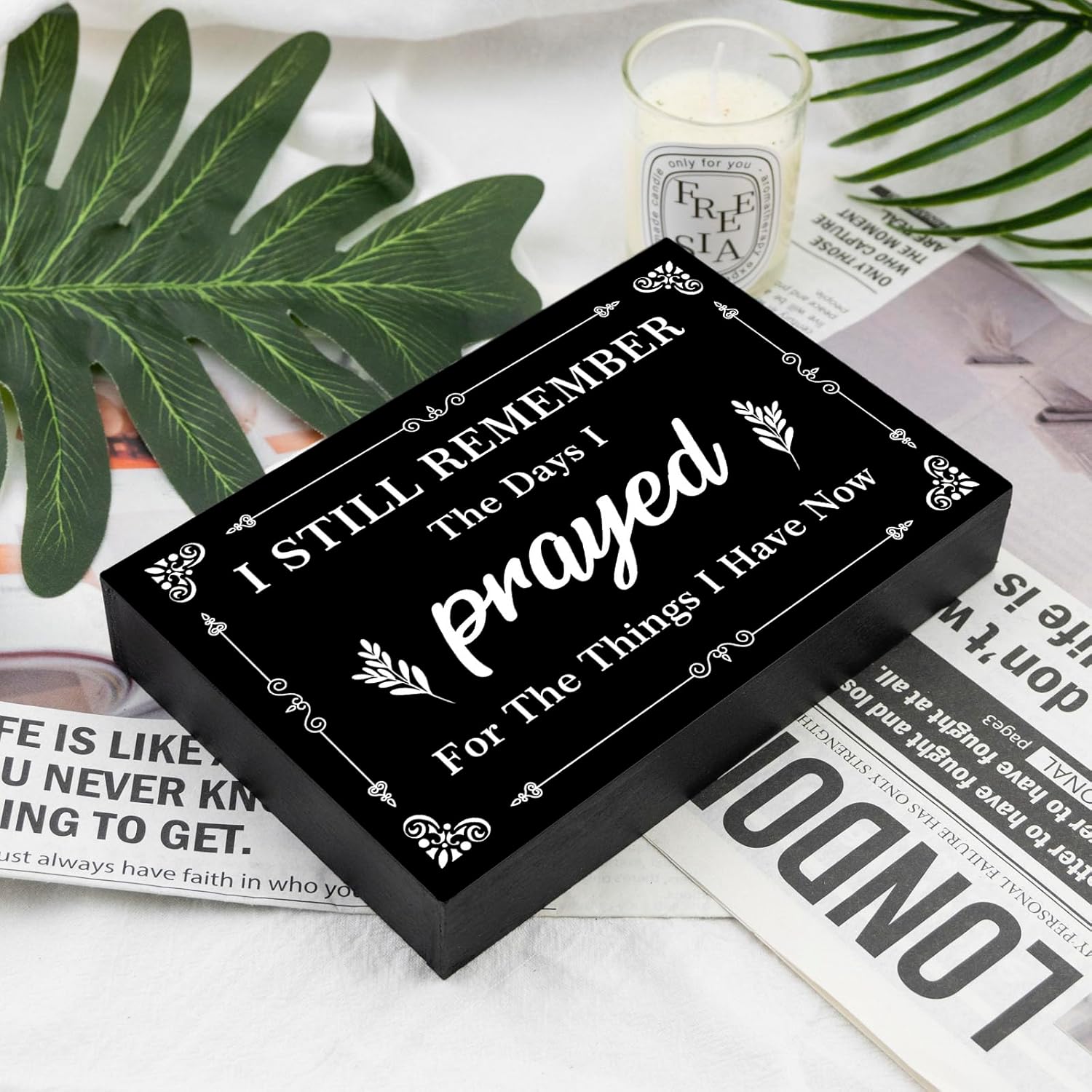 EoffIvan Christian Gifts For Women Men Wooden Sign Decoration Religious Spiritual Gifts Home Decor Living Room Book Shelf Decor I Still Remember The Days Sign Bible Verse Farmhouse Decoration - Image 5