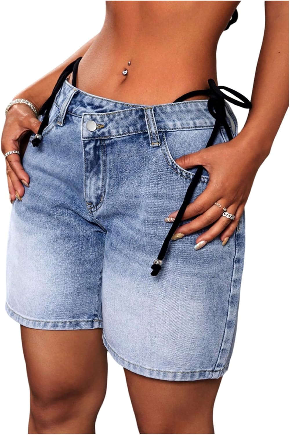 Floerns Women's Low Waisted Jean Shorts Straight Leg Denim Shorts with Pocket