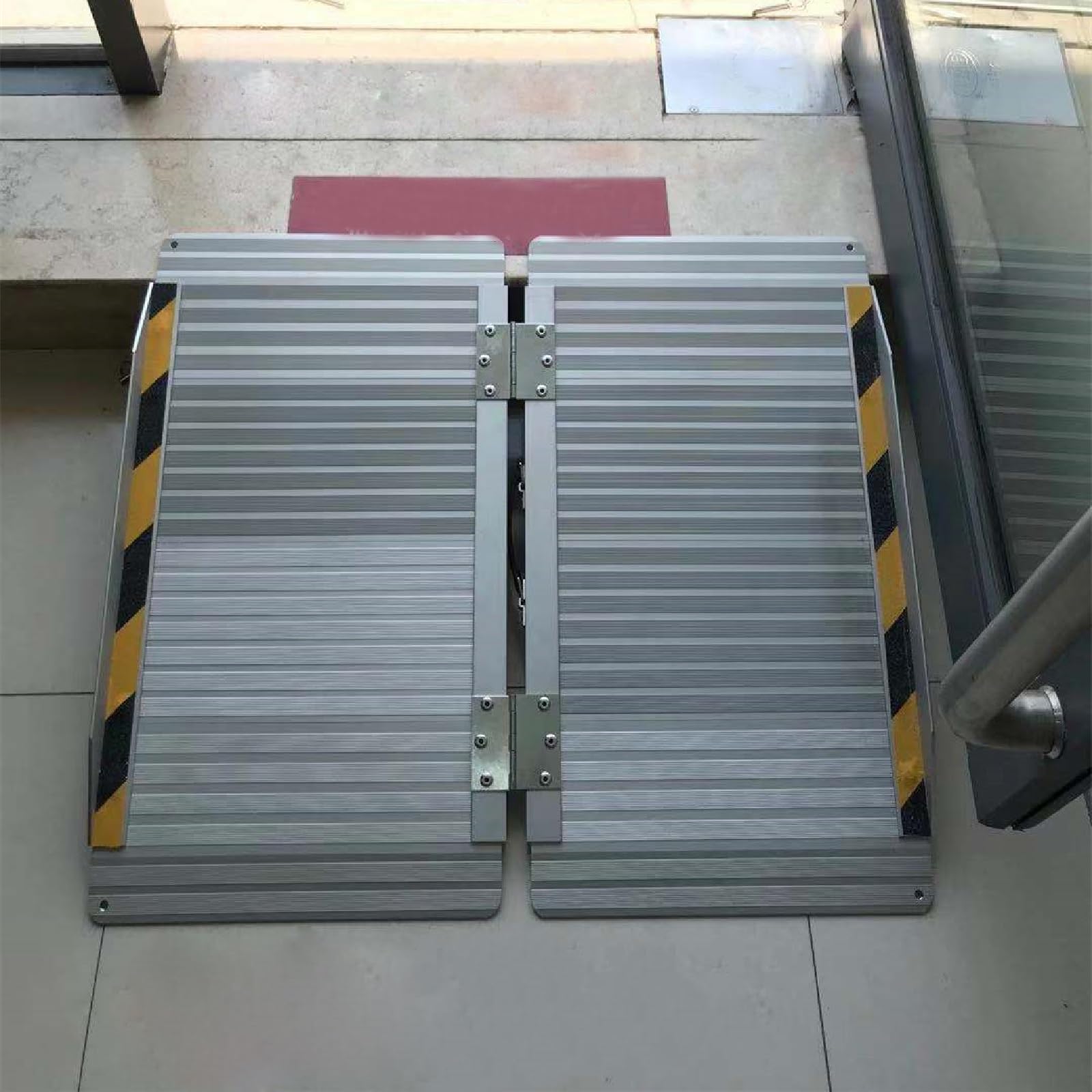 Rampe per Disabili Pieghevole in Alluminio, Rampa di Carico Extra Larga da 60 cm, 90 cm, per Casa, Gradini, Scale, capacità di Carico di 300 kg(60x76cm/23.6x29.9in)