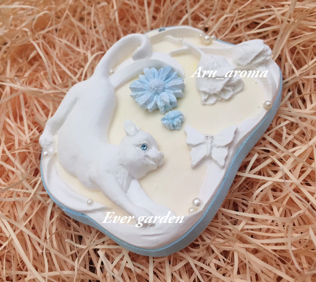 [Jamais jardin] moule en silicone chat et papillons de chat / arôme / handmade soap / argile de resine / resine / moule en silicone haute Stone / die-cut Type / outil de kit