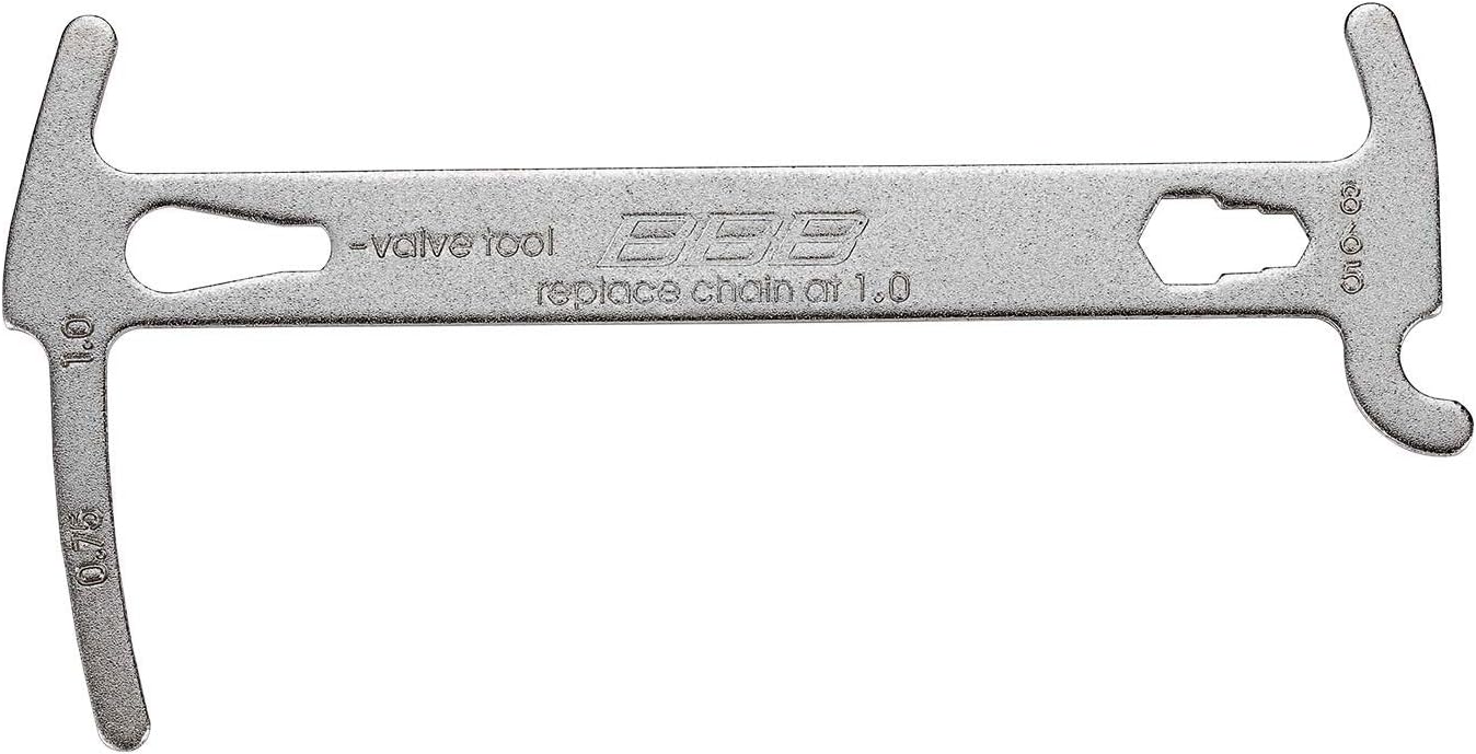 BBB Cycling Chain Checker Mutitool with Chain Hook for Bikes | BTL-125