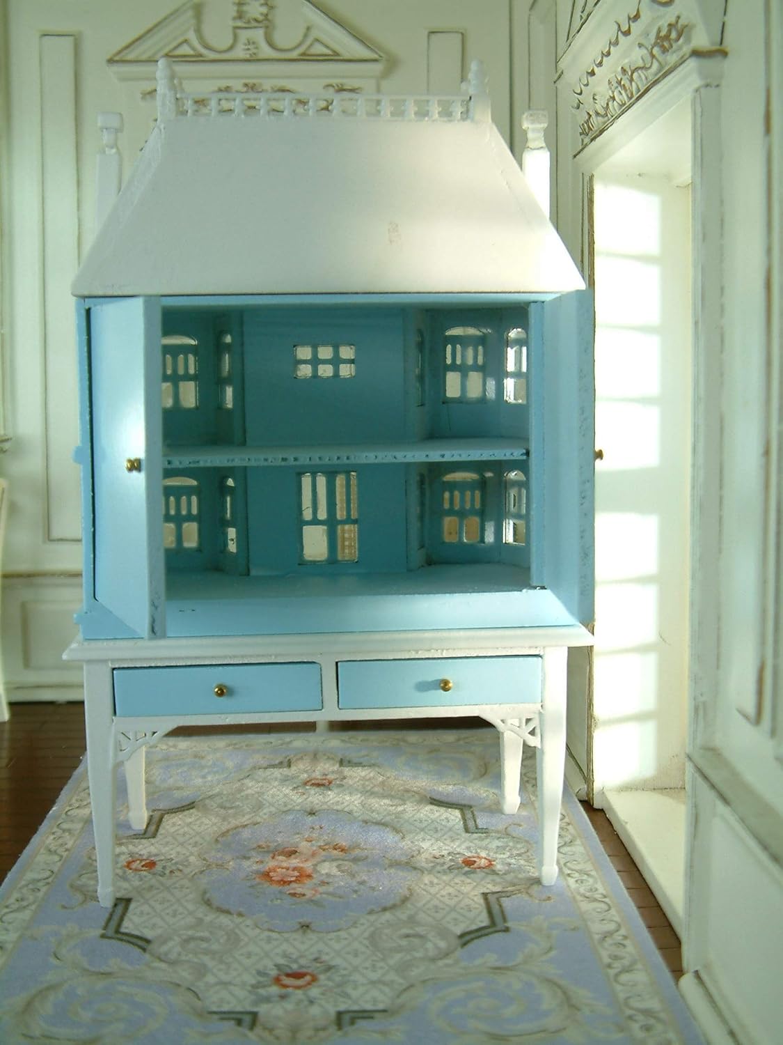 ARTLEER Exquisite Blue White French Villa Le Chateau Cabinet Hand Painted 1/12 Scale Luxury