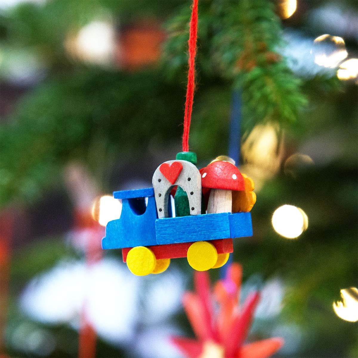 Graupner Holzminiaturen® | Adventskalender-Set 24-teilig Baumschmuck aus Holz | Original Erzgebirgische Holzkunst® | Weihnachtskalender Kinder Sammeln