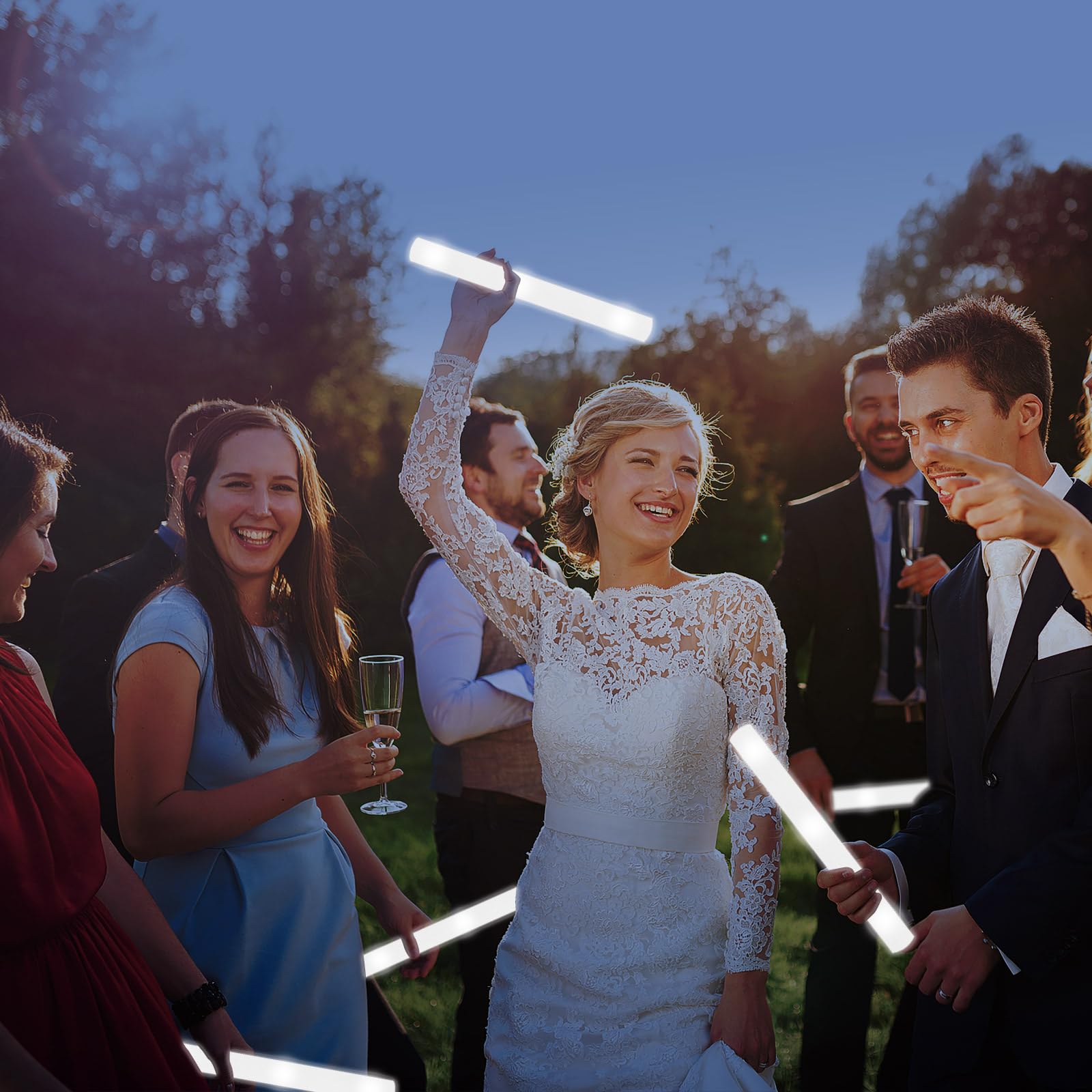 Confezione da 48 bastoncini luminosi in schiuma a LED, con 3 modalità lampeggianti, bacchette bianche fosforescenti per feste, forniture per feste per Pasqua, 4 luglio, matrimoni, compleanni