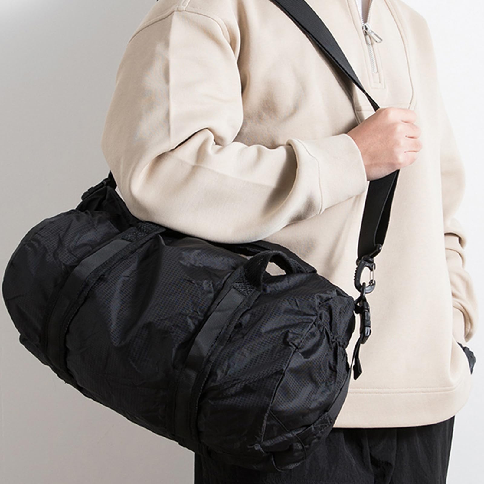 Borsa da trasporto per attrezzatura da campeggio, borsa da fine settimana pieghevole nera con cinghie con fibbia anteriore, apertura con cerniera e borsone con tracolla staccabile Palestra sportiva