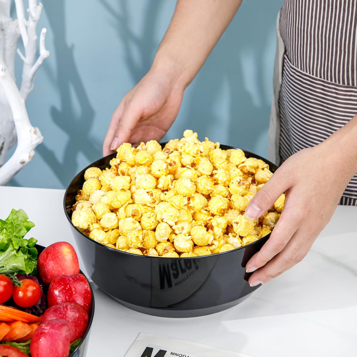 Hioasis 8 Pack Plastic Serving Bowls 128oz Black Plastic Bowls Heavy Duty Disposable Serving Bowls for Party Snack & Salad & Candy & Bar Buffet & Wedding