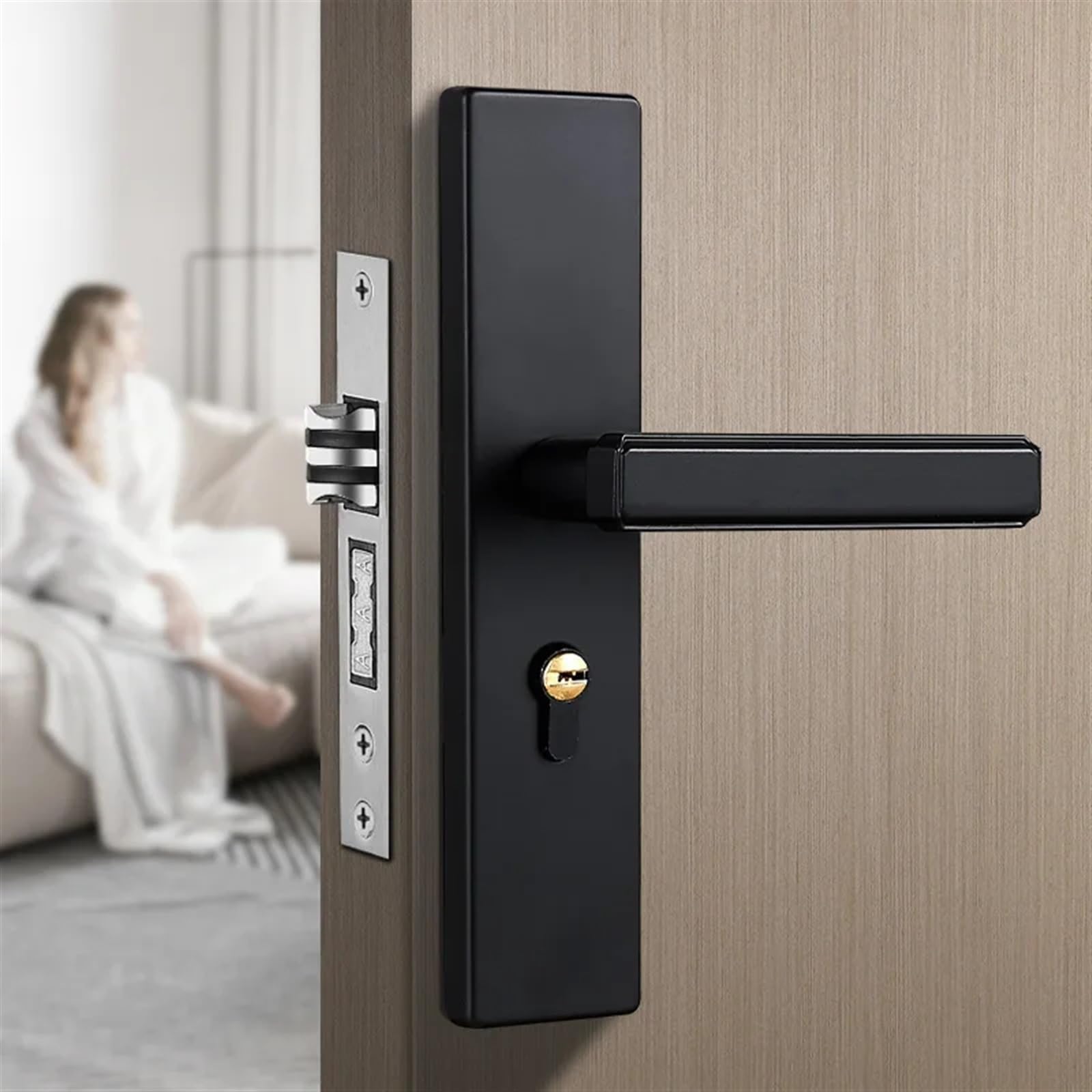 Serrure de porte intérieure simple et noire pour rénover vos pièces de nuit