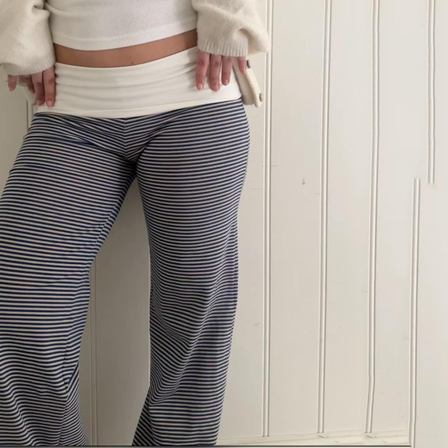 FOMOYUU Women's Fold Over Lounge Pants Low Rise Wide Leg Yoga Sweatpants Stretchy Bell Bottoms Leggings Roll Over Pants - Image 3