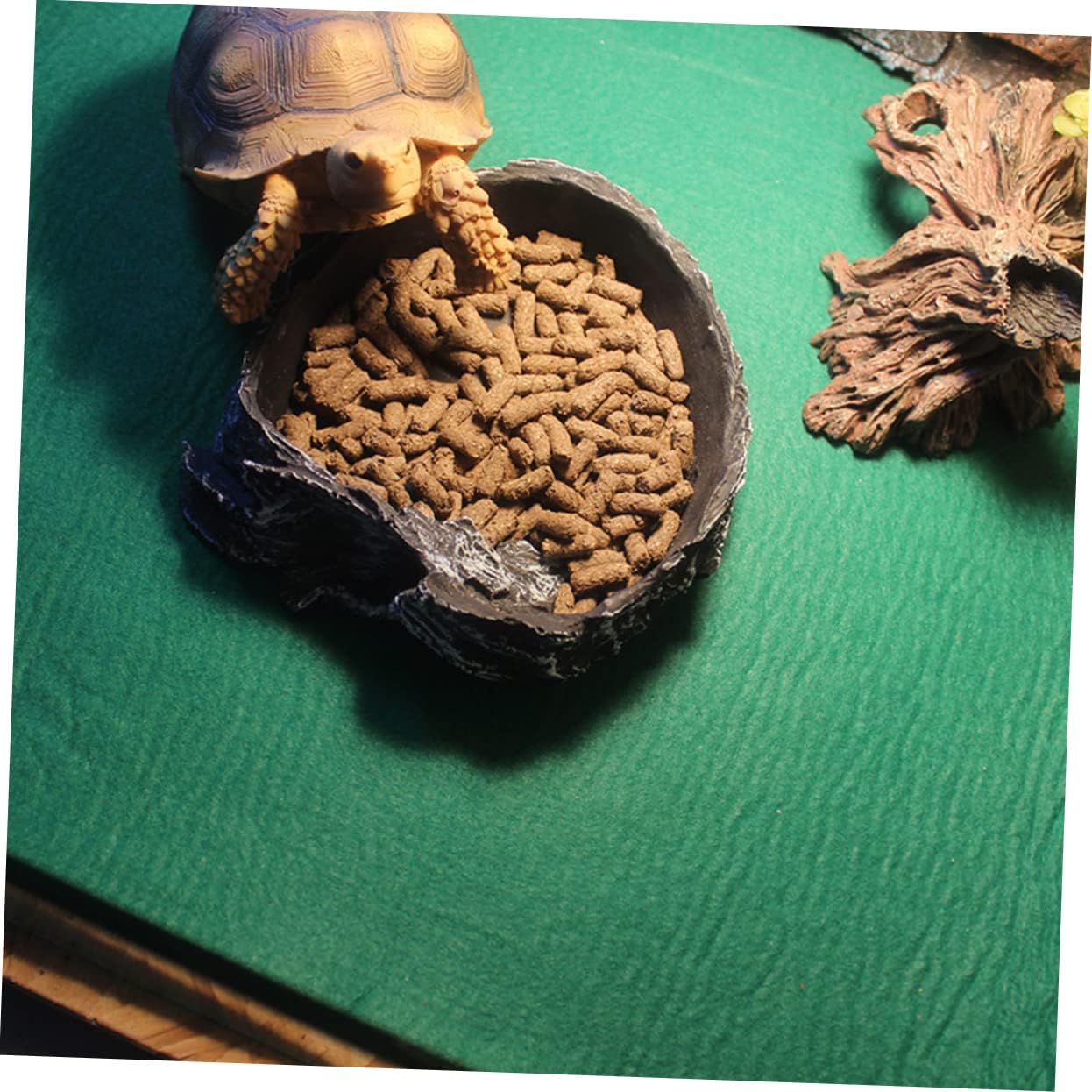 Reptile Warm Cushion Moisture Mat for Tortoises Lizards and Reptiles and Safe Sleeping Pad for Comfort