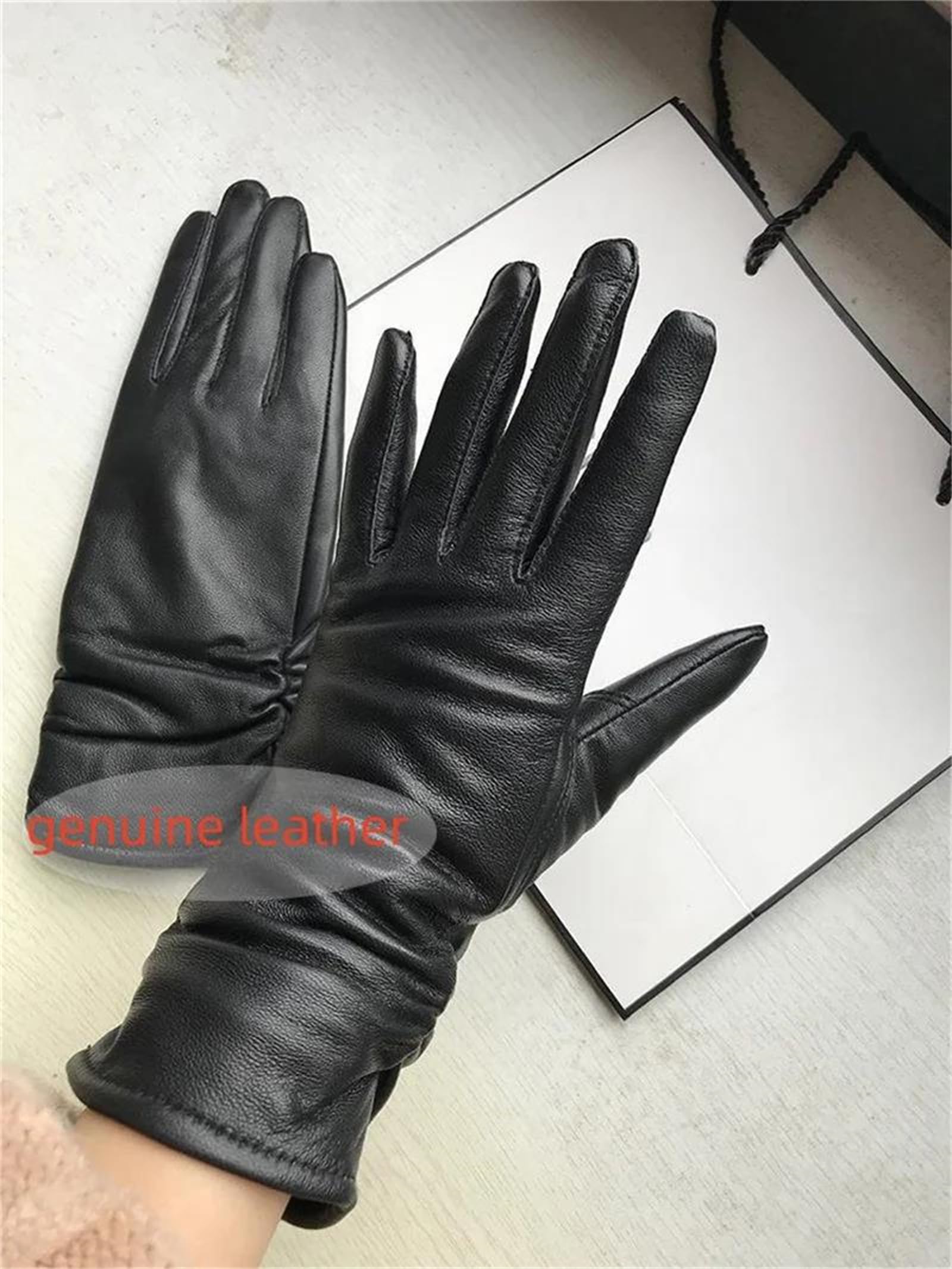 Guanti da donna in vera pelle di pecora, guanti da guida caldi per l'inverno con tecnologia touchscreen, foderati in pile spesso