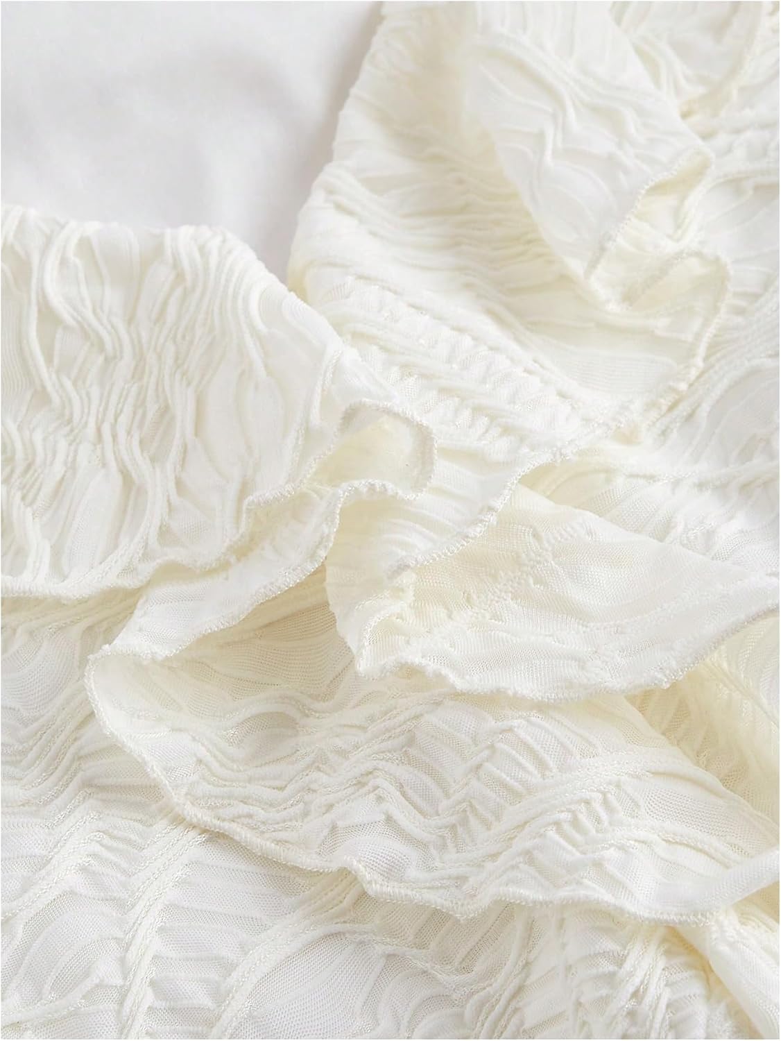 Floerns Women's Y2K Asymmetrical Ruffle Concert Top V Neck Sleeveless Textured Going Out Western Crop Tops - Image 3