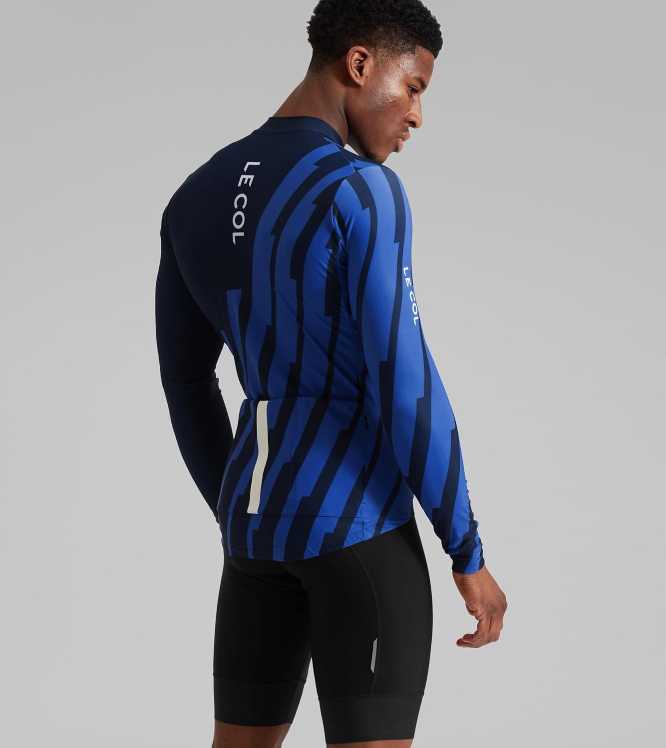 LE COL Men’s Pro Long Sleeve Jersey | Breathable Cycling Shirt | Rear Pockets, Force Lycra Construction, Zip Closure