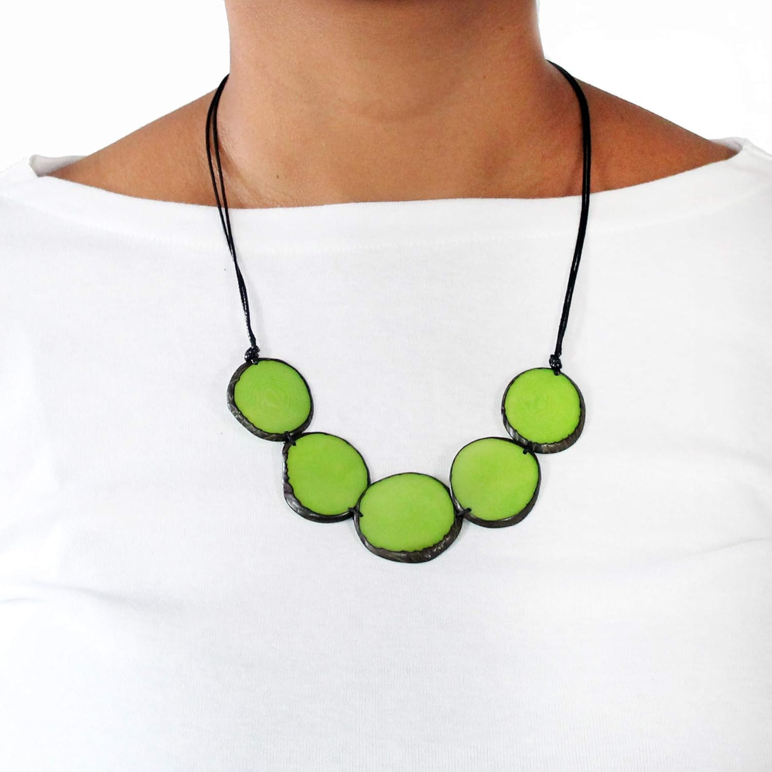 Tagua Necklace Chips in Green Handmade Fairtrade, Adjustable