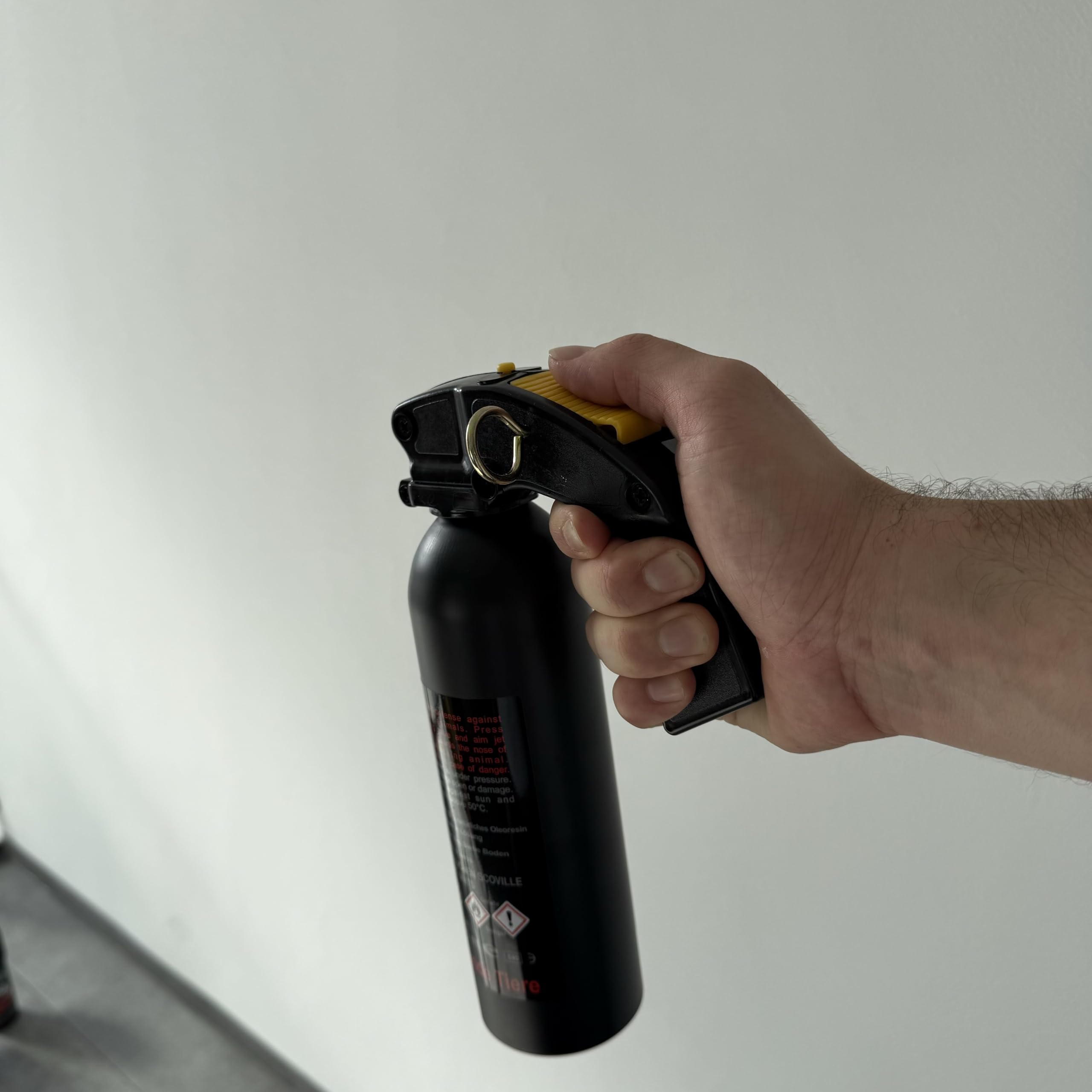 Pfefferspray OC 5000 400 ml Weitstrahl Breitstrahl 7 Meter Reichweite mit Pistolengriff + Coptex Holster Etui Tasche Halterung für Gürtel und Molle-System Nylon schwarz Heimverteidigung