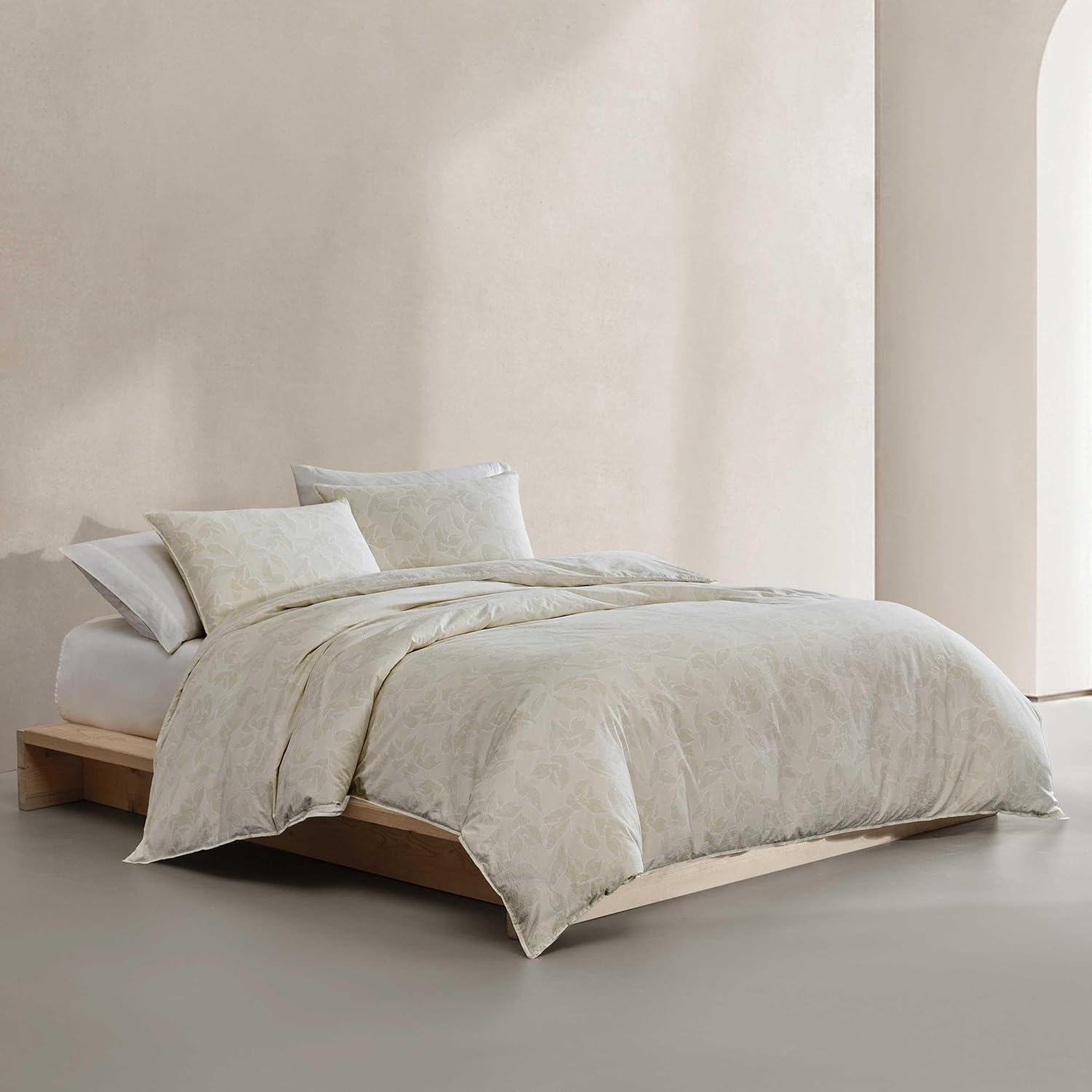Calvin Klein – Queen Size Comforter Set, Washed Cotton Percale Bedding with Matching Pillowcases, Soft & Breathable Botanical Bed Set, Yellow Leaves