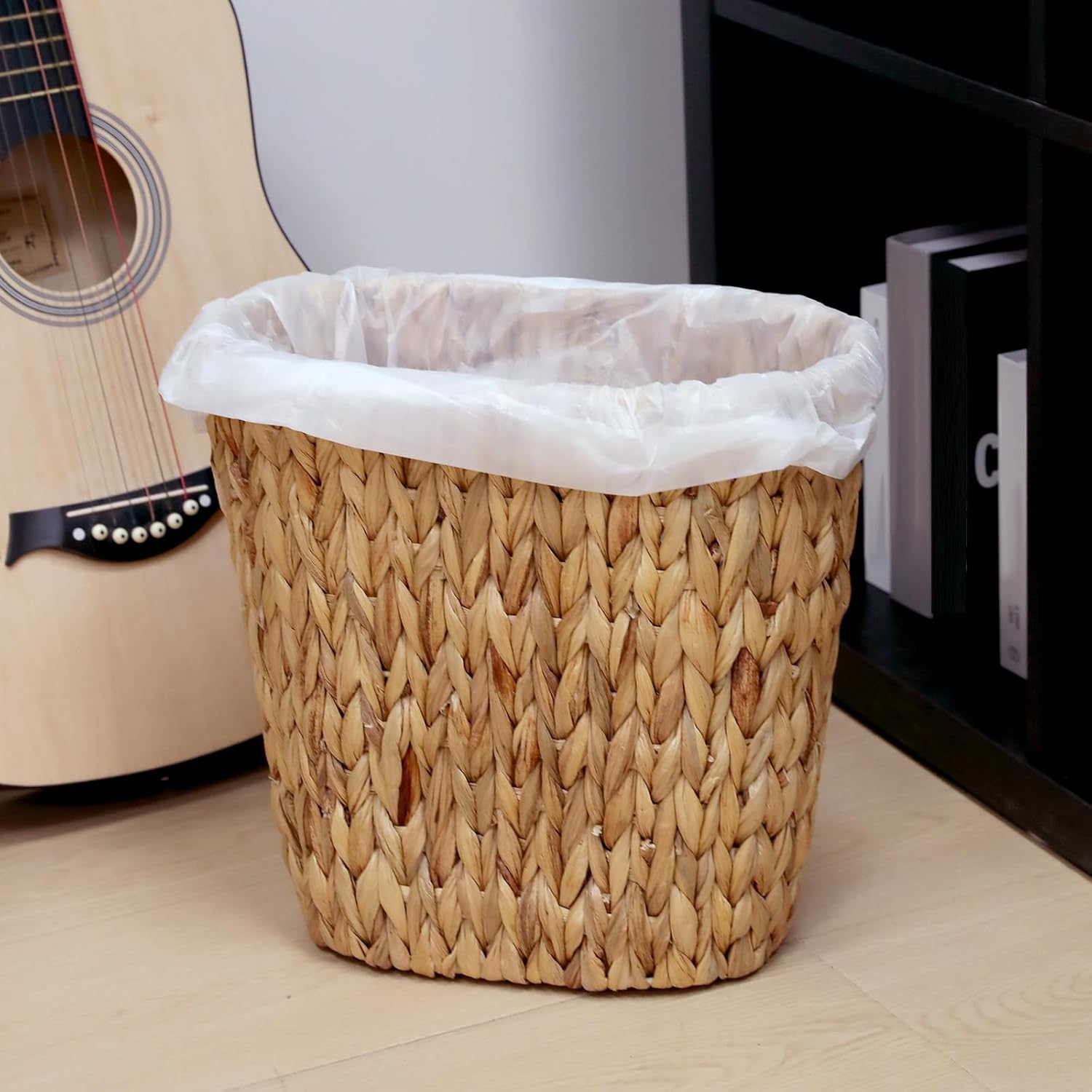 COMNICO Wicker Trash Can, Handwoven Wicker Waste Basket with Built-in Handles Bathroom Garbage Slim Trashes Bin Water Hyacinth Trash Can for Bedroom Bathroom Kitchen Office