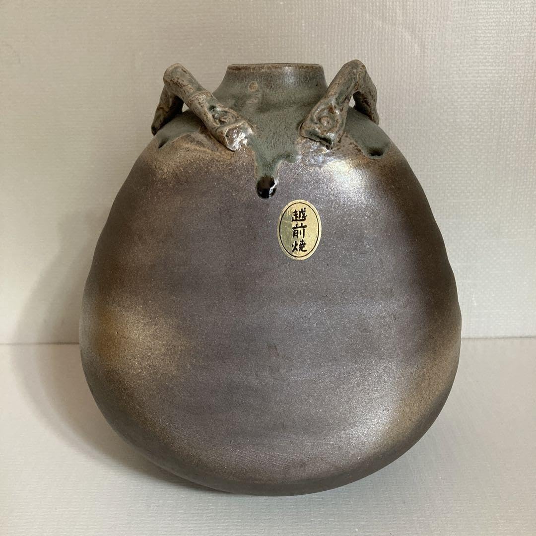Amazon.co.jp: 花器 越前焼 幡山窯 （桐箱入） : ホーム＆キッチン