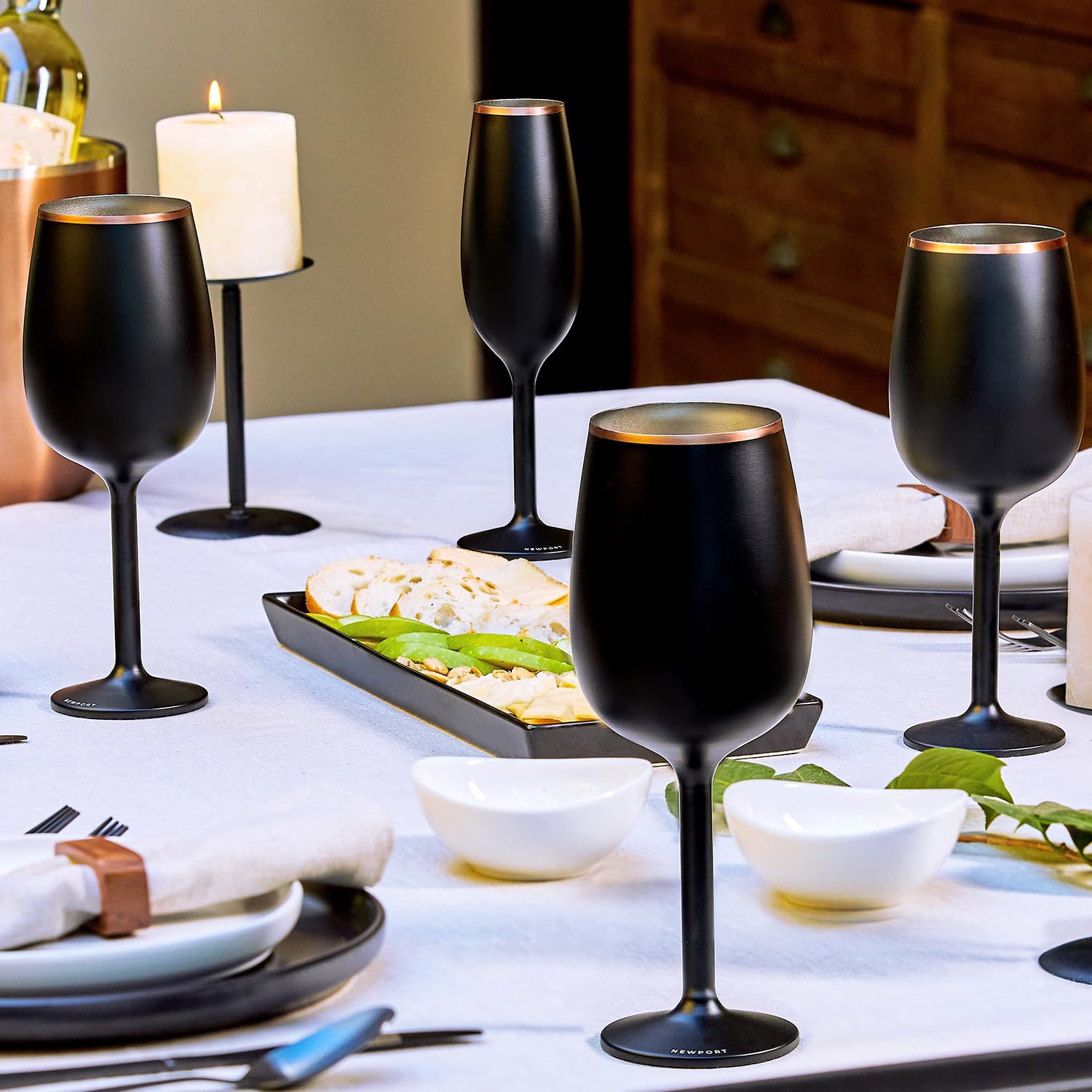 Newport Stemware Collection - Copa de vino de acero inoxidable aislada al vacío, copa de vino ligera, irrompible y las bebidas se mantienen frías, base de silicona antideslizante, copas de cóctel, 12