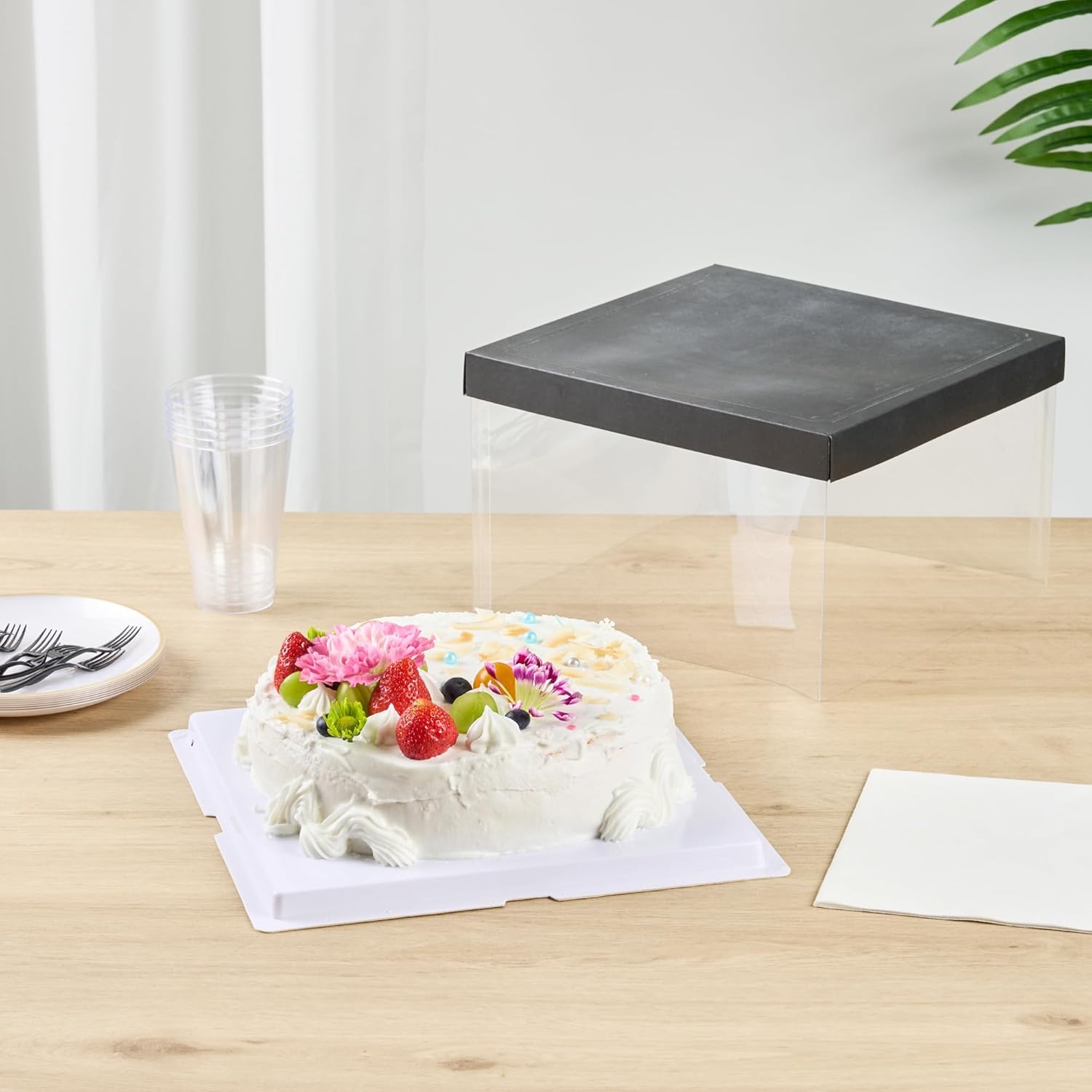 Restaurantware Sweet Vision 10 Inch x 8.25 Inch Transparent Cake Boxes 10 Grease Resistant Base Clear Cake Boxes - Black Lid Black Ribbon Plastic Birthday Cake Boxes For Weddings Or Birthdays