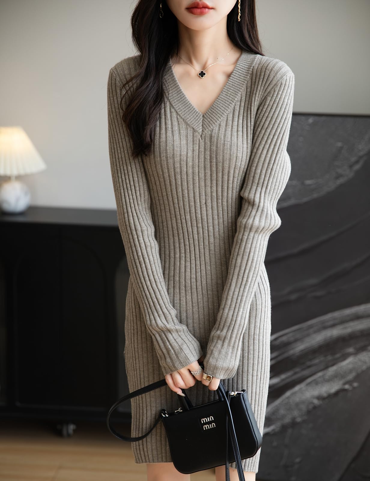 Femme Lain Merino Mélangée Robe Pull 2025 Automne Hiver Col en V Coupe Ajustée Manches Longues Côtelée Casual Robe