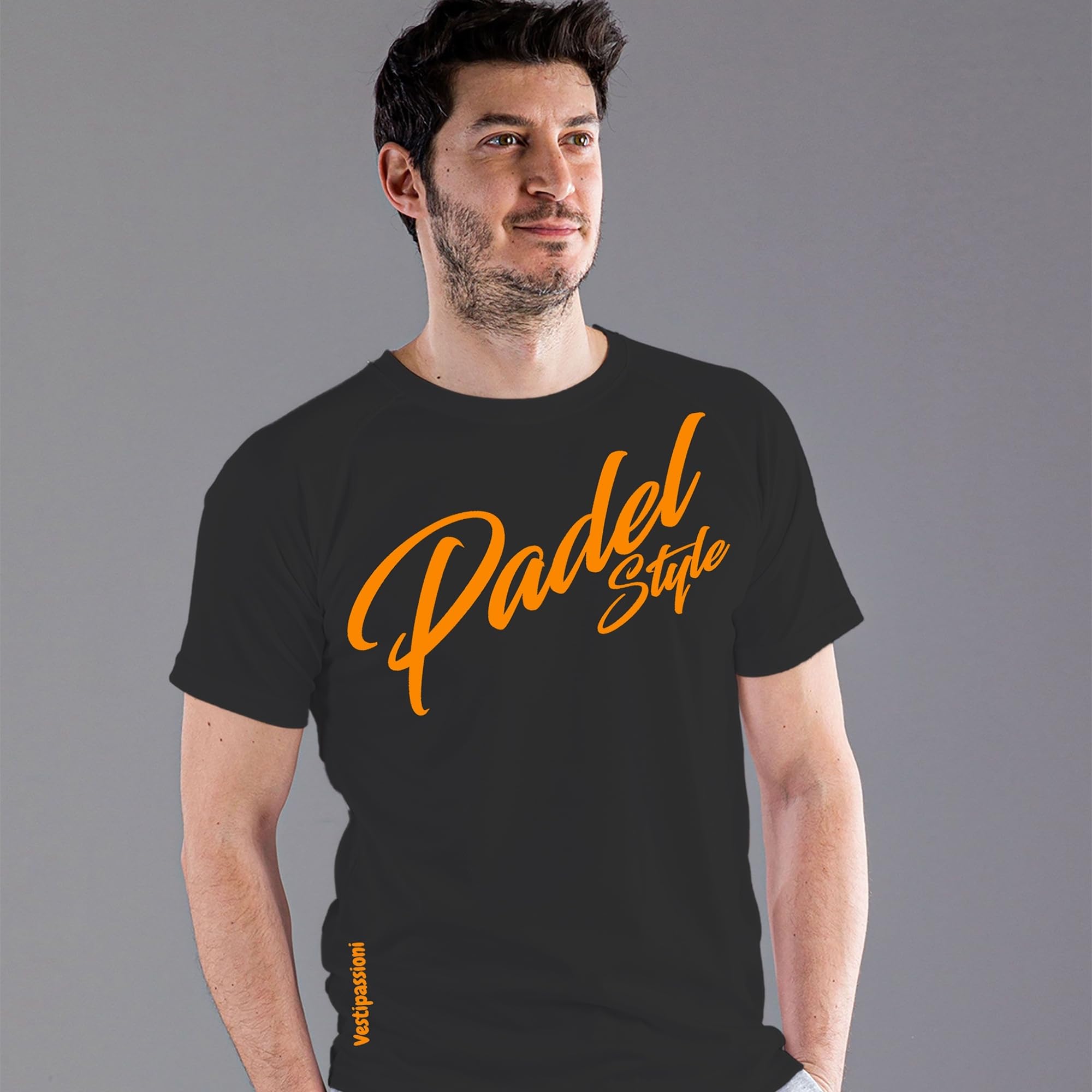 Completo Padel Personalizzabile Traspirante - Maglia e Pantaloncini Uomo Con Tasche, Abbigliamento Made in Italy