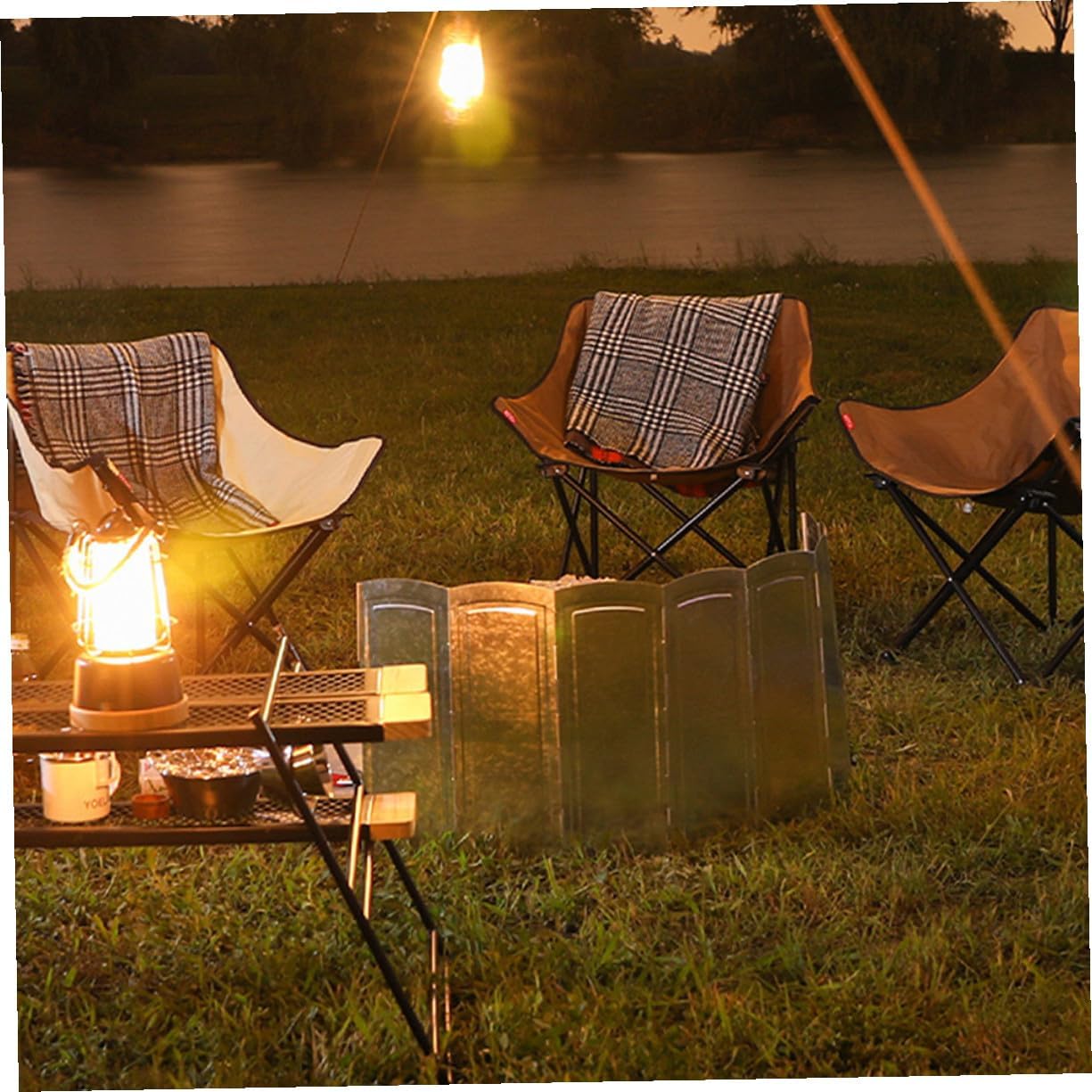 Foldable Camping Stove Windscreen with Carry Bag Anti-Wind BBQ Shield for Outdoor Cooking Portable Wind Blocker for Picnic Hiking Backpacking and Camping