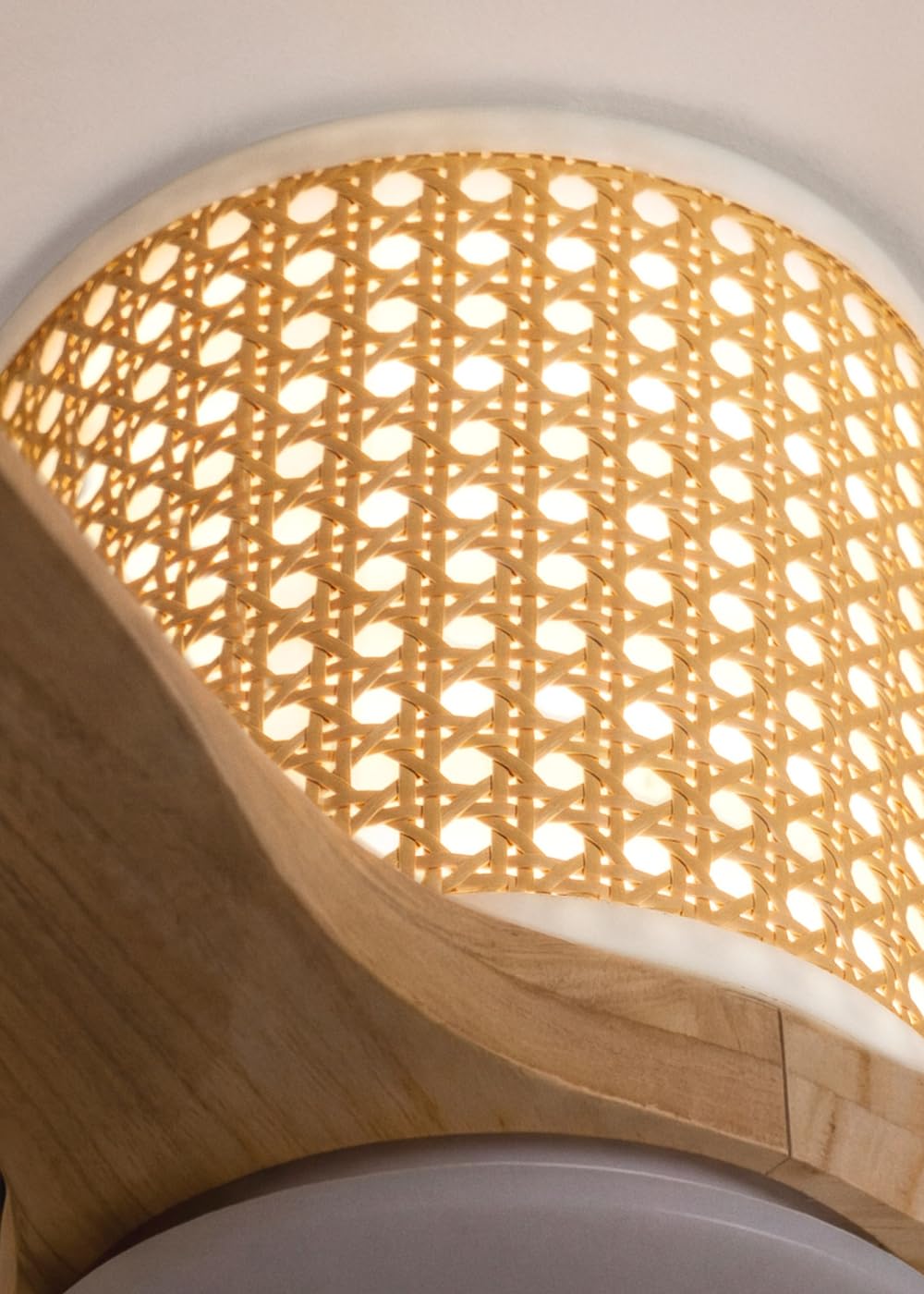 CREATE / WINDCALM RATTAN/Ventilateur de plafond avec lumière en bois naturel avec télécommande / 40W, Silencieux, Ø132 cm, double lumière, 6 vitesses, lumière LED 3 températures, fonction été-hiver