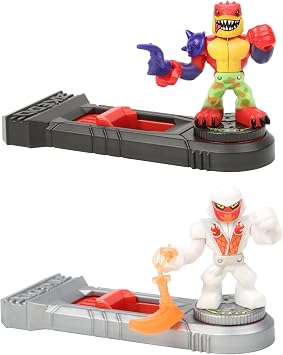 Giochi Preziosi Akedo Tail Whip VS Epic White Wraith Complete Game Set to Start Battle, 2 Akedo Warriors and 2 Controllers Included for Children from 6 Years AKE01500 Precious Games, Multi-coloured