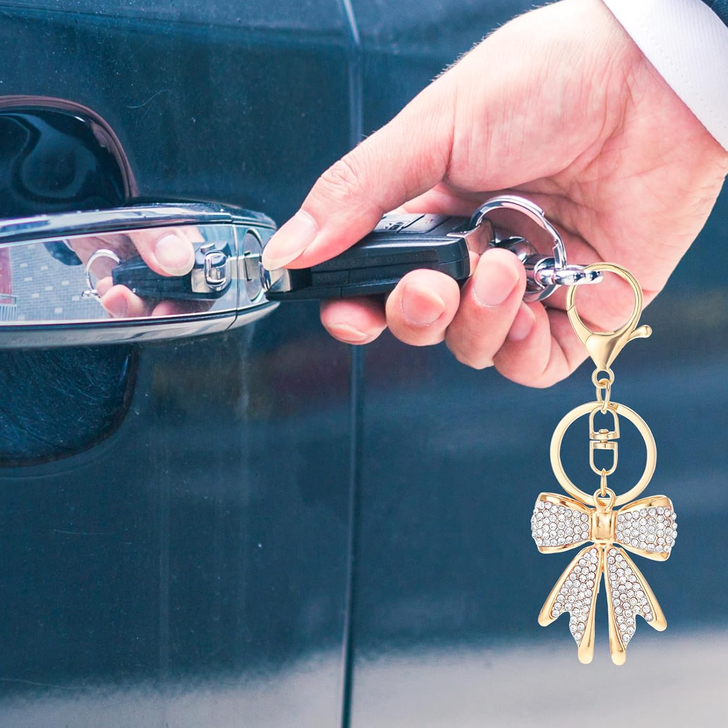 White Rhinestone Bow Keychain Gold Bow Keychain Cute Bowknot Keychains Sparkly Gold Plated Bows Bag Charms Aesthetic Key Chain Car Keychains Accessories for Key Purse Backpack Handbag - Image 7