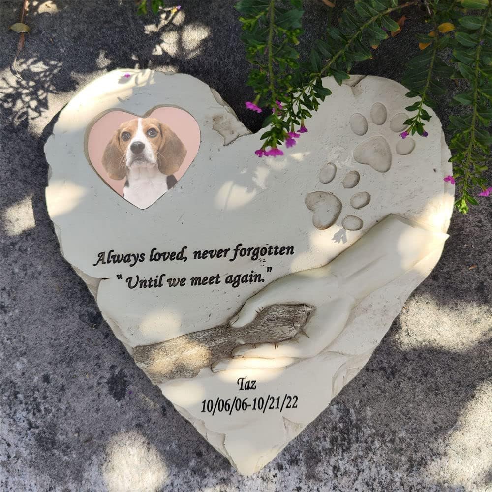 Heart-Shaped Memorial Stones for Cats and Dogs