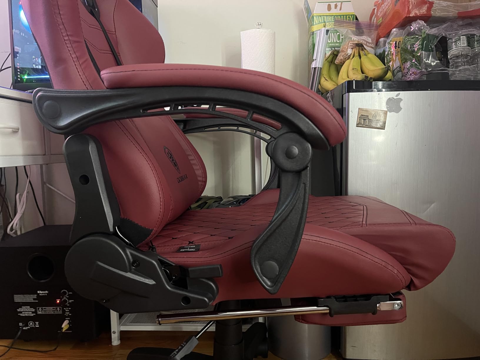 Dowinx 6689 Gaming Office Chair PU Leather Ergonomic Racing Style Dowinx 6689 Gaming Office Chair PU Leather Ergonomic Racing Style