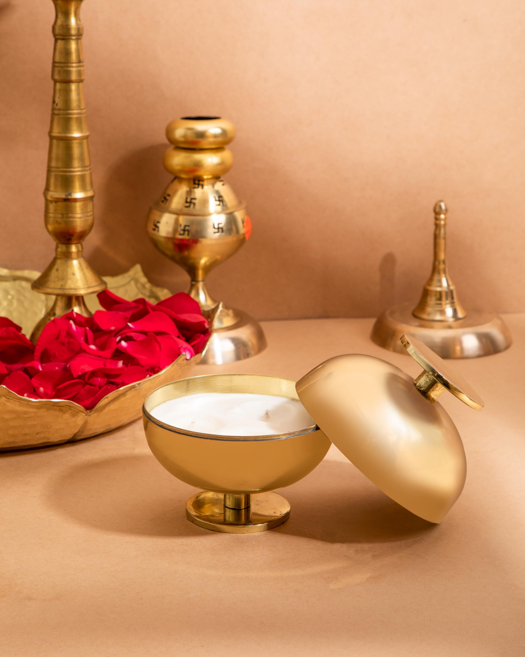 SEVA HOME Oasis Glow Candle (Gold) | Luxury Gifting | 12 Hour Burn | Premium Home Decor | Long Lasting