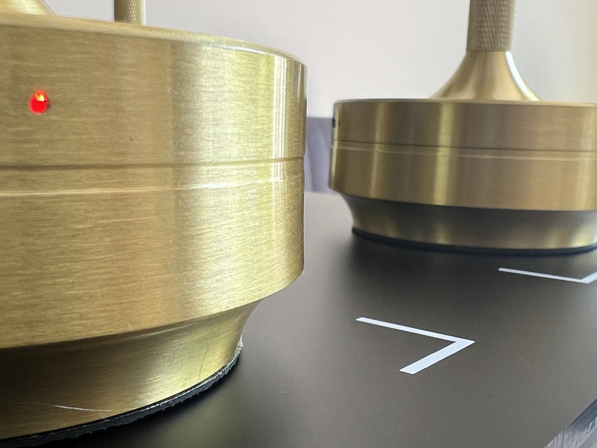Eclips Kabellose LED Tischlampen Gold 4er-Set, dimmbar, 3 Lichtfarben, USB-C, IP54, Akku, für Gastronomie, Hotel & Terrasse