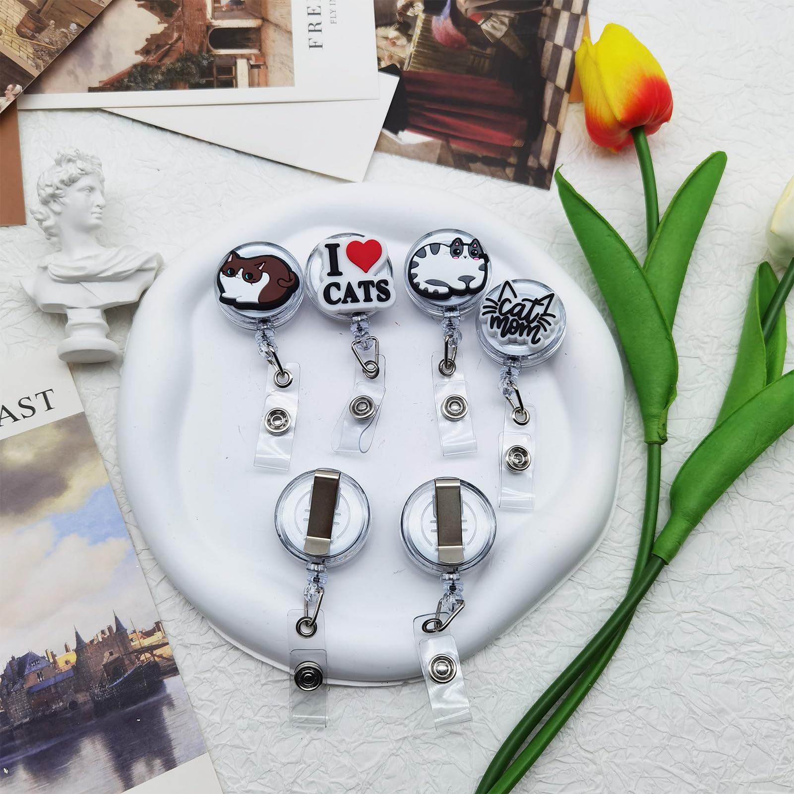 Cute Cat Badge Reel For Nurses - Retractable, Alligator Clip, Shiny Design