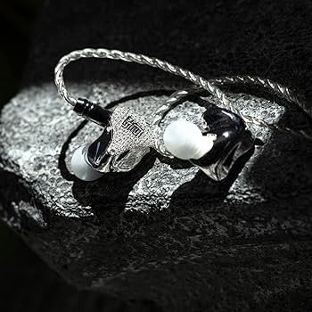 Heartfield 鹿　有線イヤホン　IEM Heart Field 鹿｜フジヤエービック