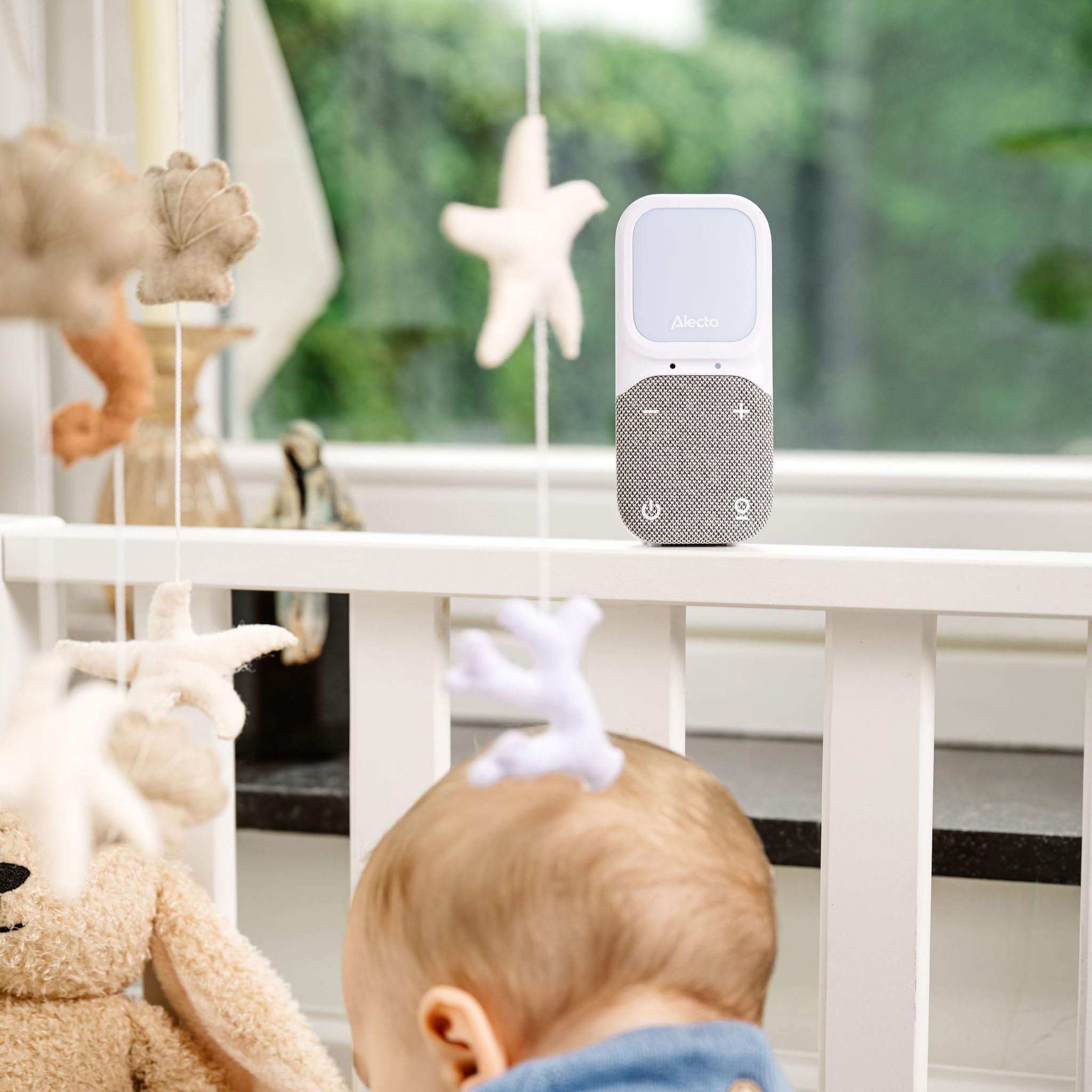 Alecto DBX135 - nowoczesna niania Full Eco Audio z krystalicznie czystym dźwiękiem DECT, długim czasem czuwania i nocną lampką - biały/szary