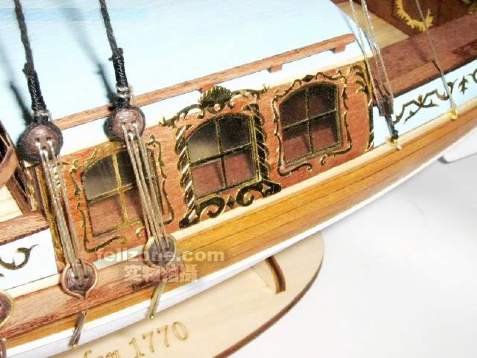 Capstan in 1/24th scale. Model Boat Fittings. - UK