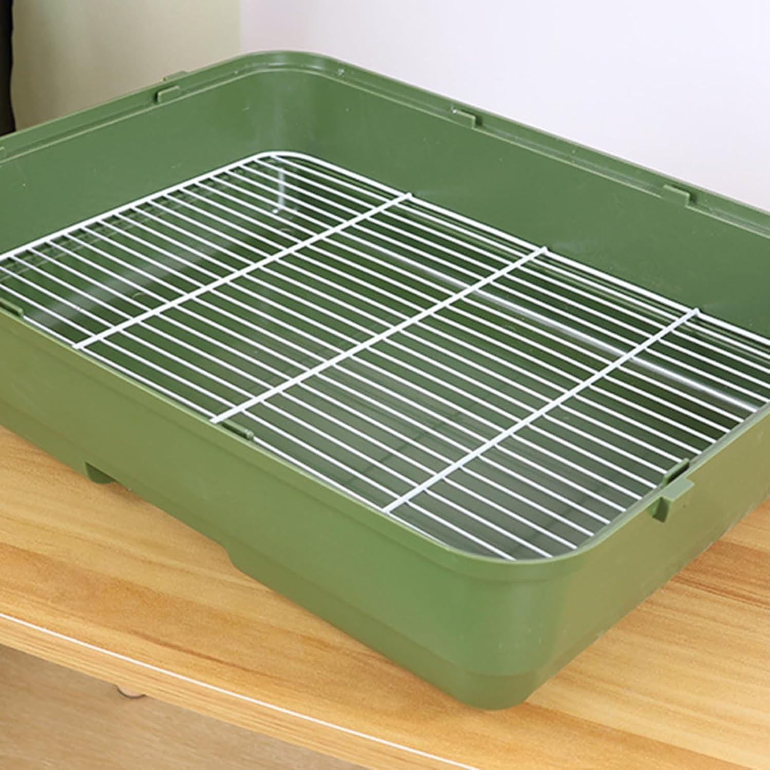 Small Bird Cage, Transparent Bird Travel Carrier, 35x25cm Full View Cockatiel Cage for Birds, Pet Accessory, Travel Tool with Secure Design, Indoor Outdoor Balcony Living Room Park Parakeet