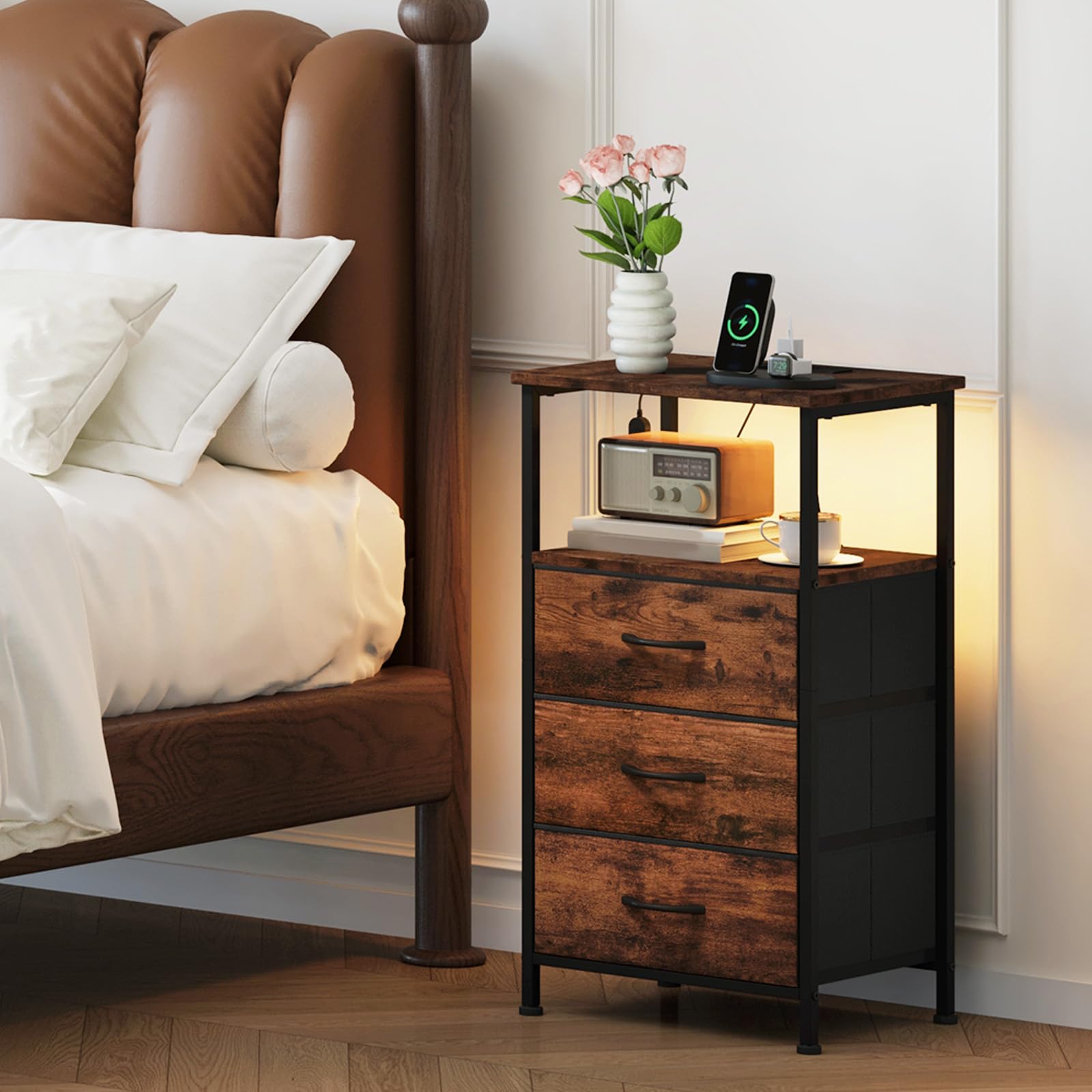 Somdot Table de Chevet Connectée, Table de Nuit LED par APP avec Station de Charge, Rangement Moderne 10,4 kg pour Chambre à Coucher Salon, 30P x 40l x 72H (3 Tiroirs), Imprimé Grain de Bois, Lot de 2