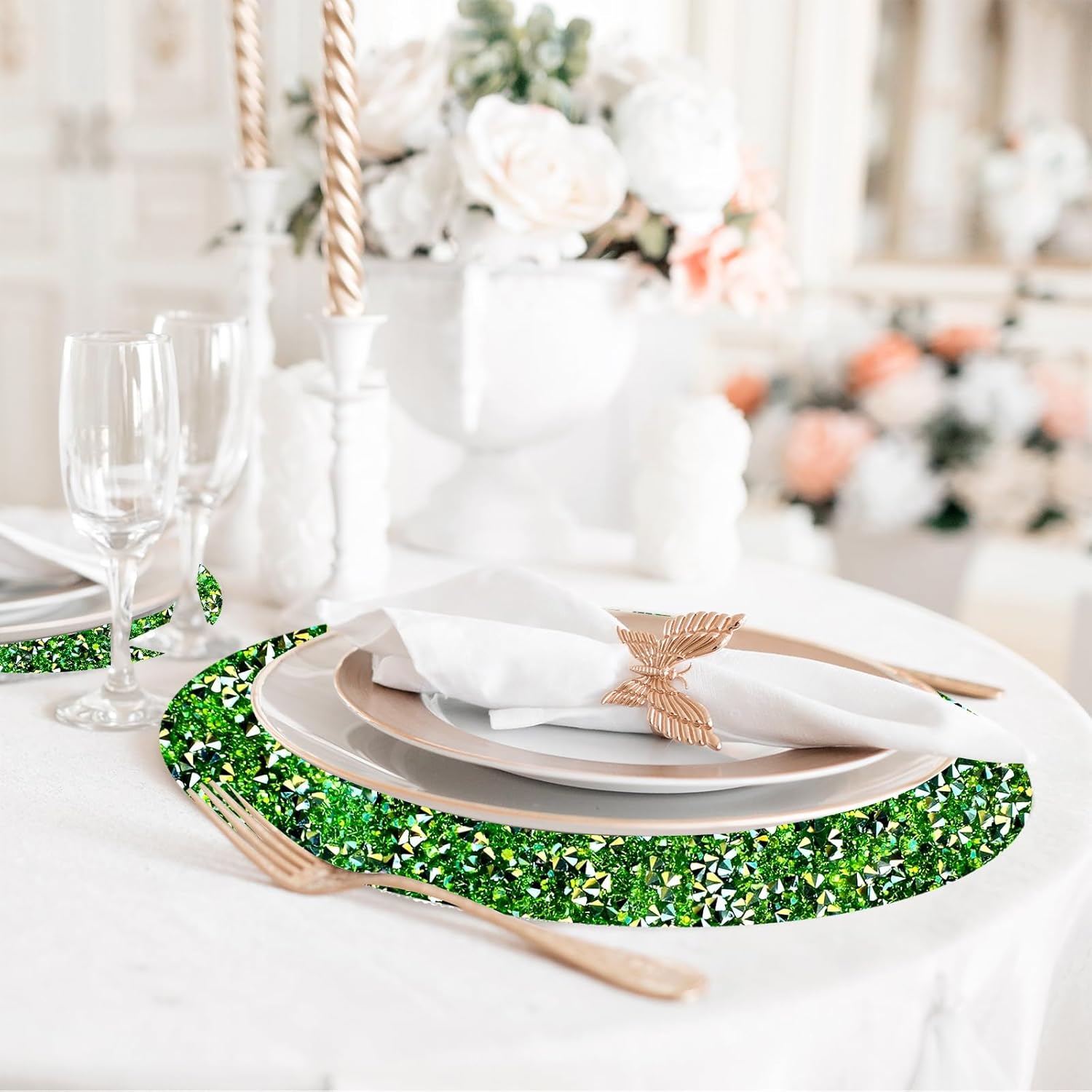 Round Placemats Set of 2 in Green Heat Resistant Circle Bling Washable Table Mats for Dinner, Kitchen, Wedding, Decorative
