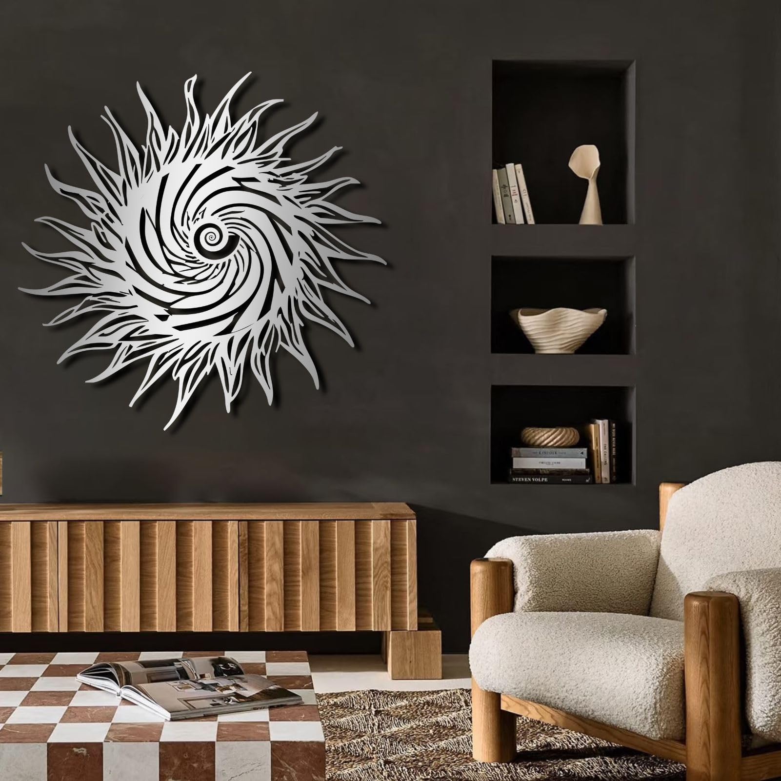 Metalowa dekoracja ścienna Wisząca rzeźba spiralny wzór słońca do salonu sypialnia łazienka lub biuro złoty kolor 60 x 60 cm (24 x 24 cale)