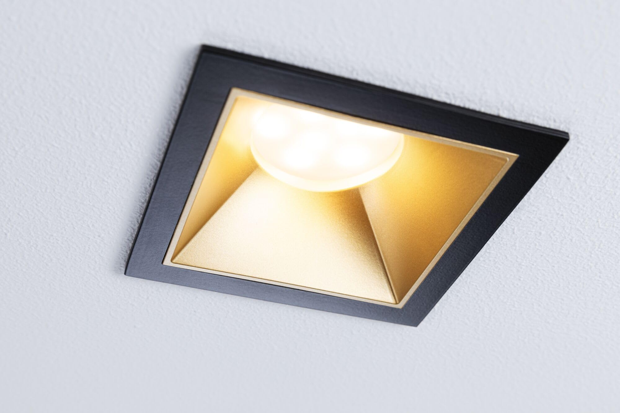 Paulmann 93129 - Foco empotrado (LED, 3 unidades, IP44, cuadrada, 88 x 88 mm, 3 x 6 W, 3 x 470 lm, 230 V, 2700 K, color dorado mate