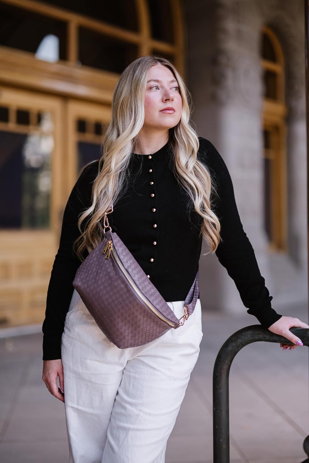 Modern+Chic Belt Bags for Women - Rory Oversized Crisscross Belt Bag for Women, Vegan Leather Crossbody Bag with Strap and Multiple Pockets - Image 6